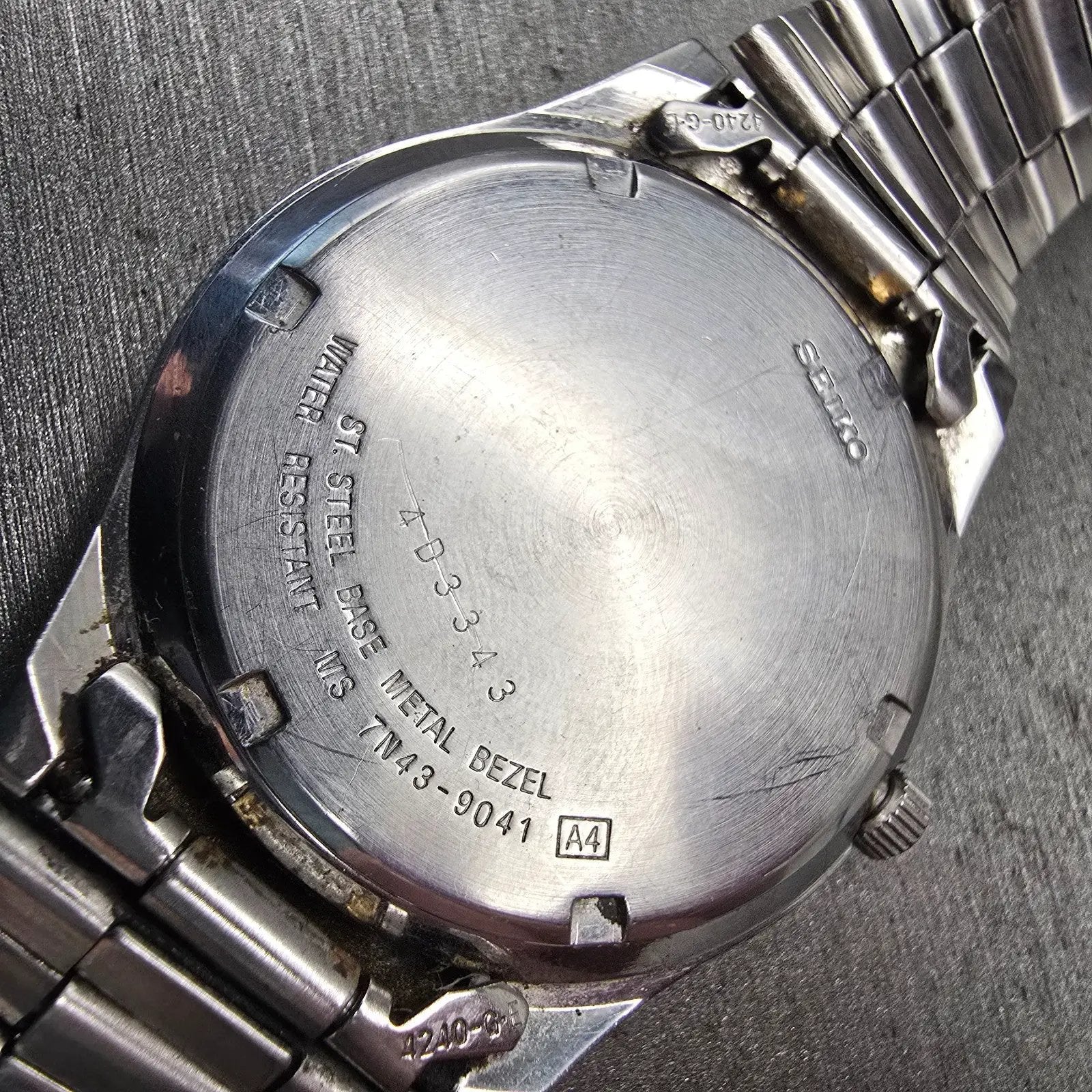 Seiko Watch Men 37mm Silver Dial Two Tone Daydate Round 7N43-9041 New Battery10