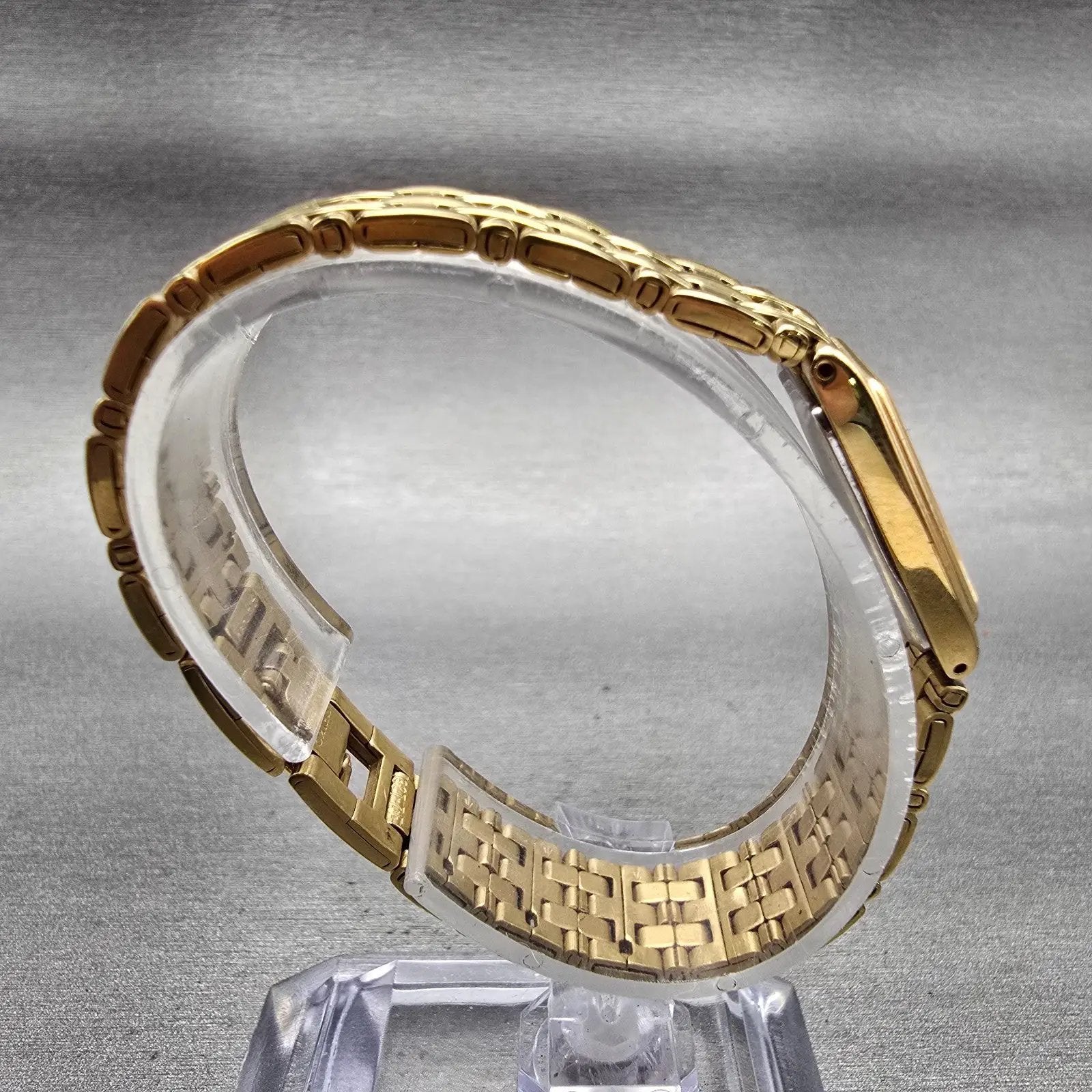 Seiko Watch Women 13mm Gold Dial Gold Tone Rectangle 2E20-7021 New Battery VTG8