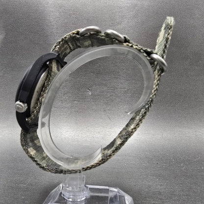 Bertucci A-2R watch 40mm White Dial Black Tone Round Camo Band New Battery6