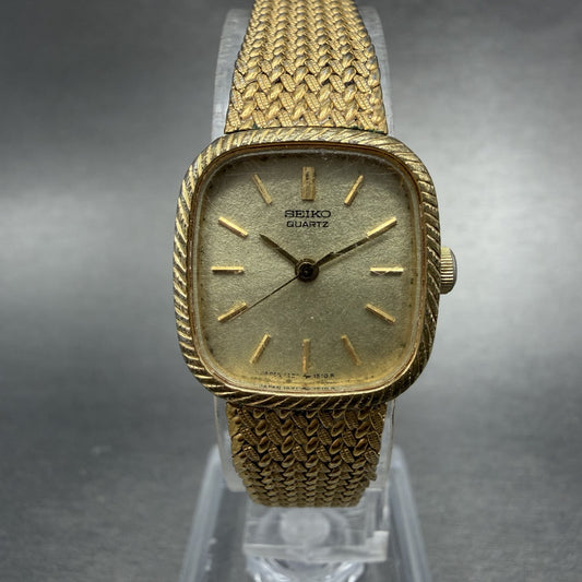 Seiko Watch Women 19mm Champagne Dial Gold Tone Rectangle 1421-5860 New Battery0