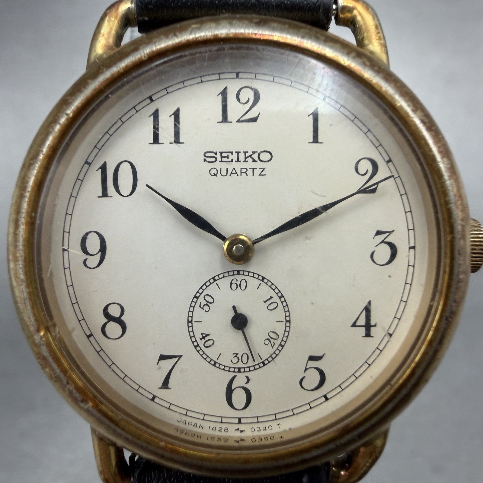 Seiko Watch Women 28mm White Dial Gold Tone Round 1428-0070 New Battery HUR31
