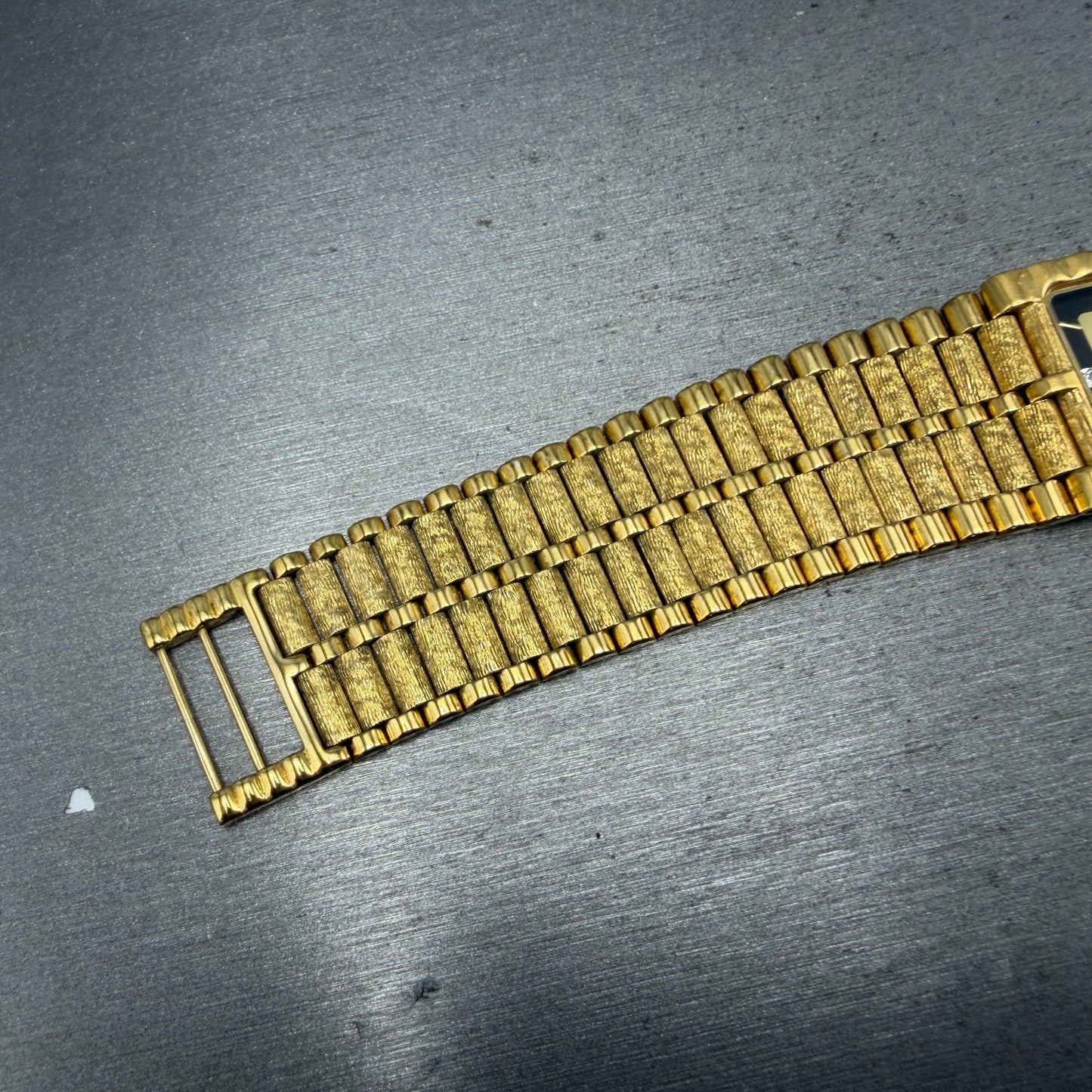 Bulova Tank Watch Men 25mm Black Dial Gold Tone READ!!!! Rectangle 92M51 New Bat6