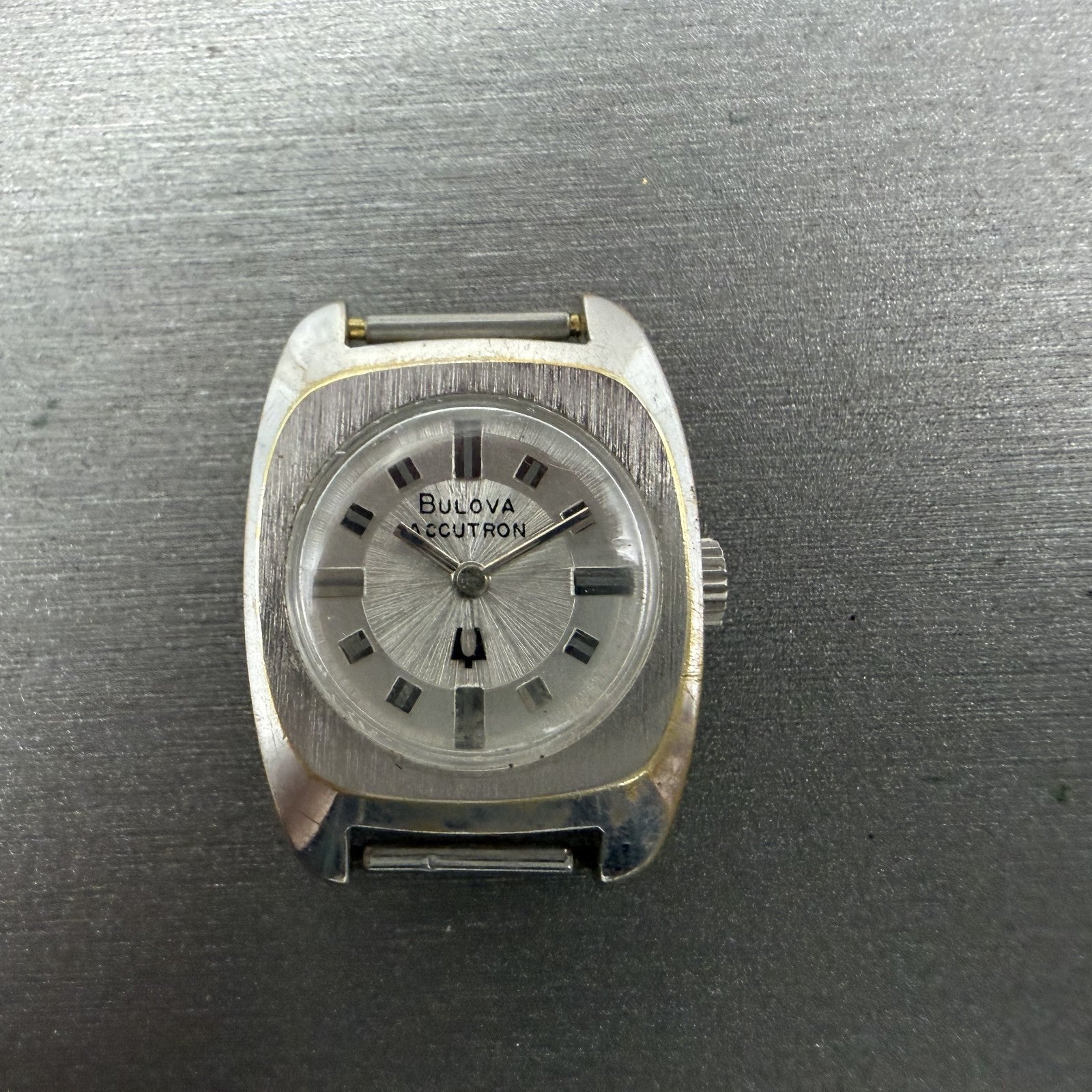 Bulova Accutron Watch Women 20mm Silver Dial White Gold Plated Tunning Fork Runs0