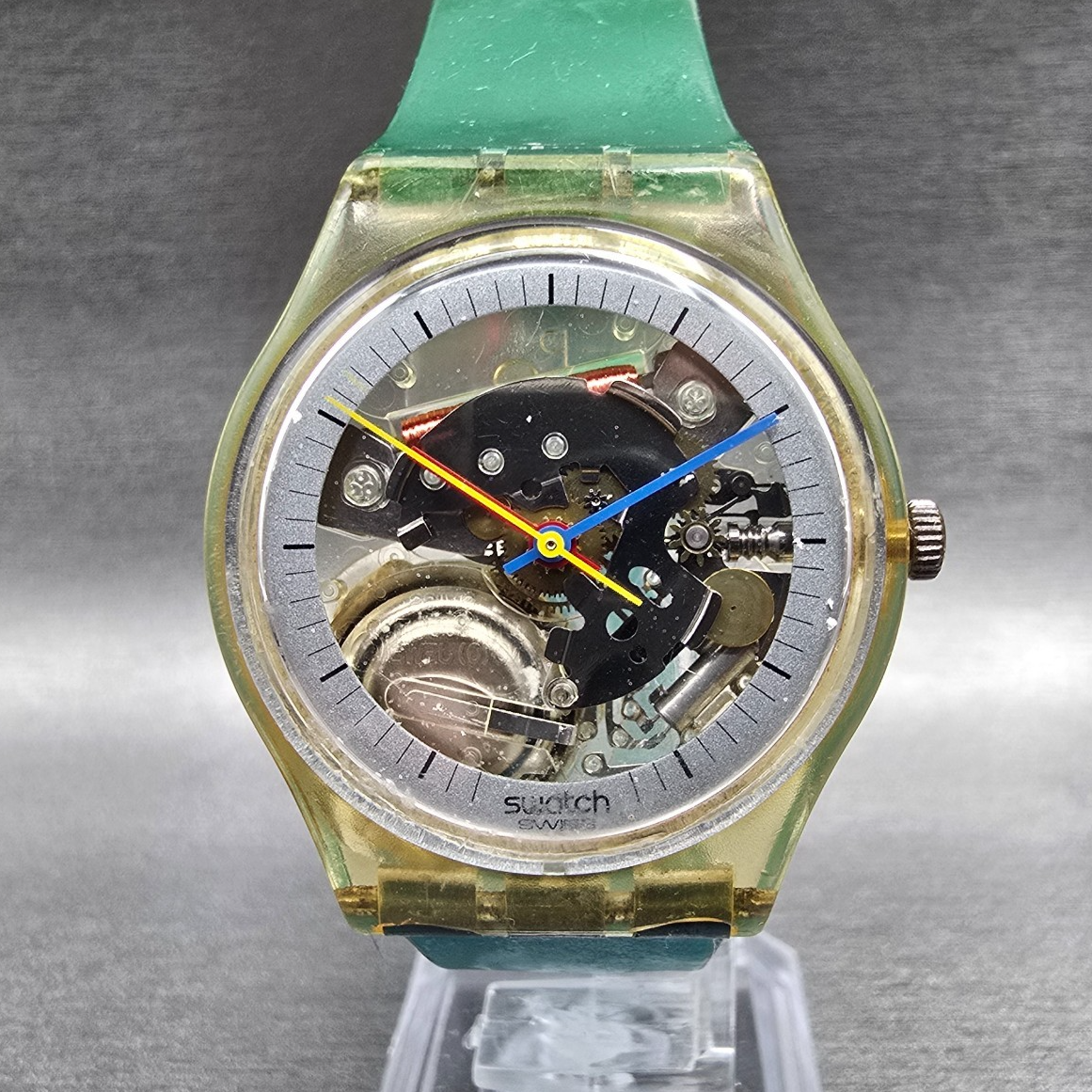 Swatch Jelly Fish Watch Men 34mm Skeleton Dial Clear Case Round GK100 New Batt0