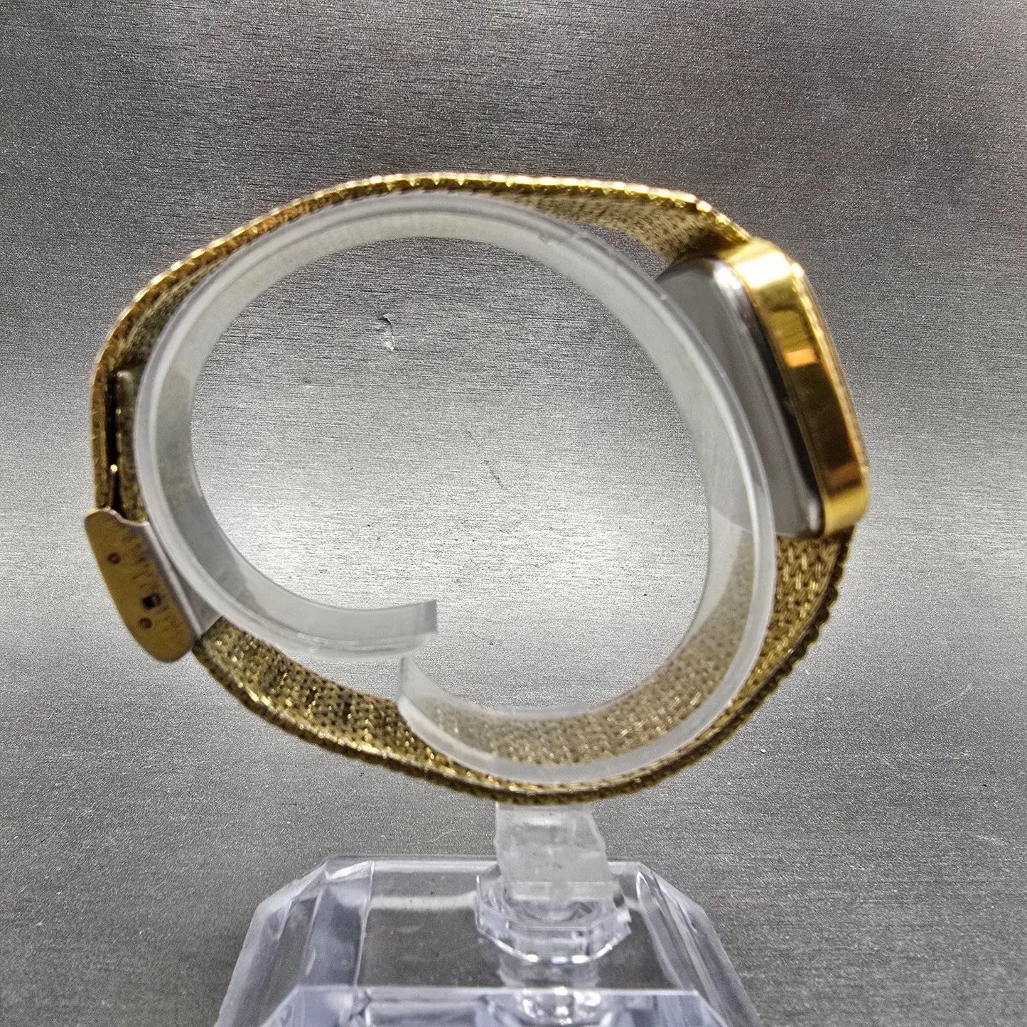 Gruen Tank Watch Men 30mm Gold Dial Gold Tone Rectangle New Battery VTG8