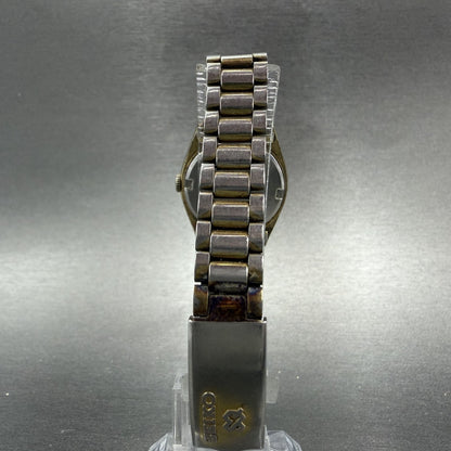 Seiko SQ Watch Women 25mm Champagne Dial Gold Tone Daydate 8523-0059 New Battery7