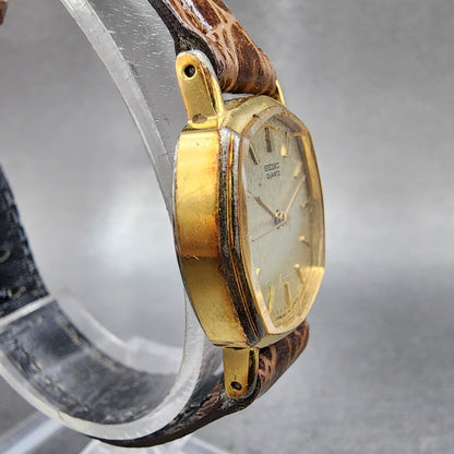 Seiko Watch Women 22mm Champagne Dial Gold Tone Octagon 14215140 New Battery3