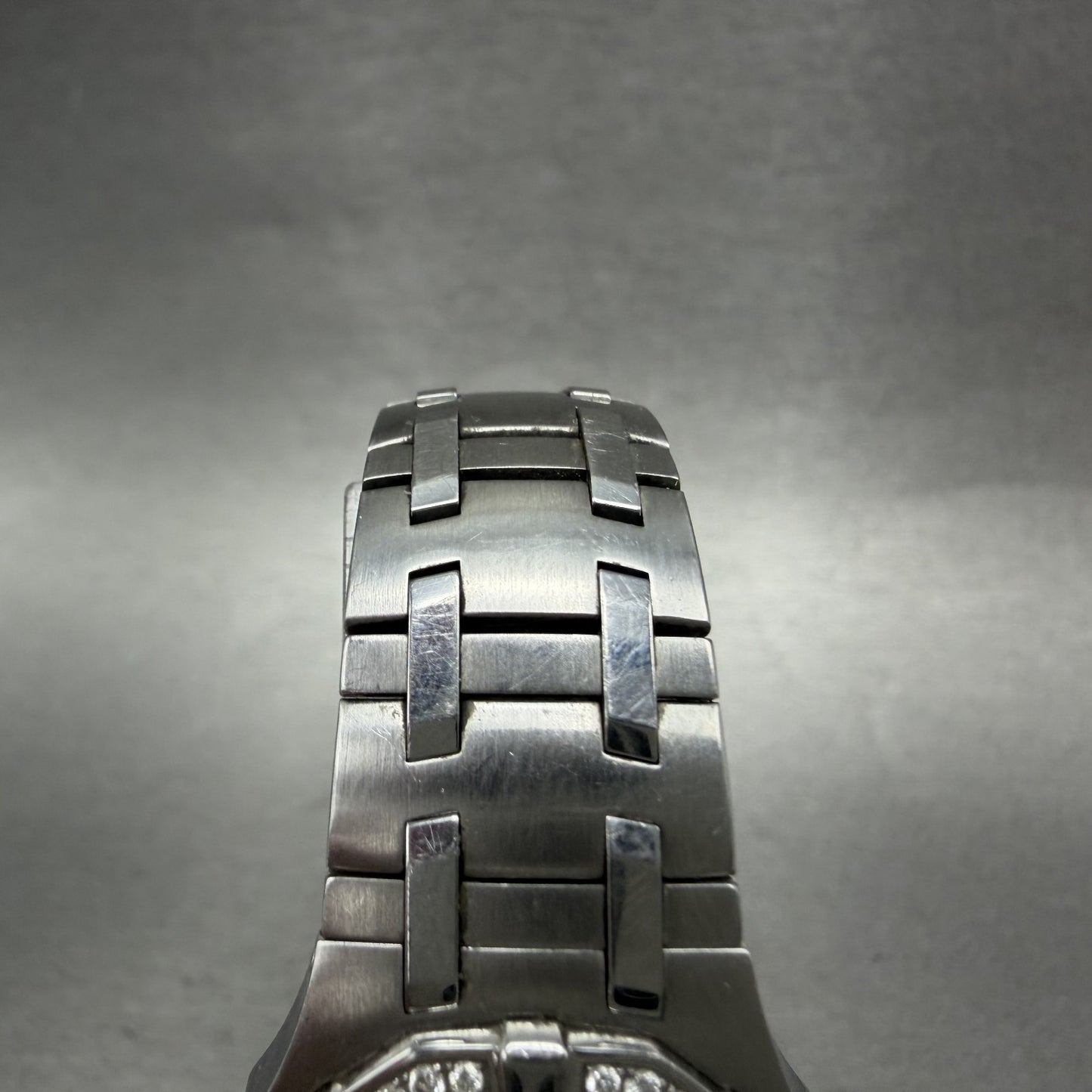 Concord Saratoga Watch Women 25mm MOP Dial Steel Diamond Bezel 14.25.1833 NewBat4