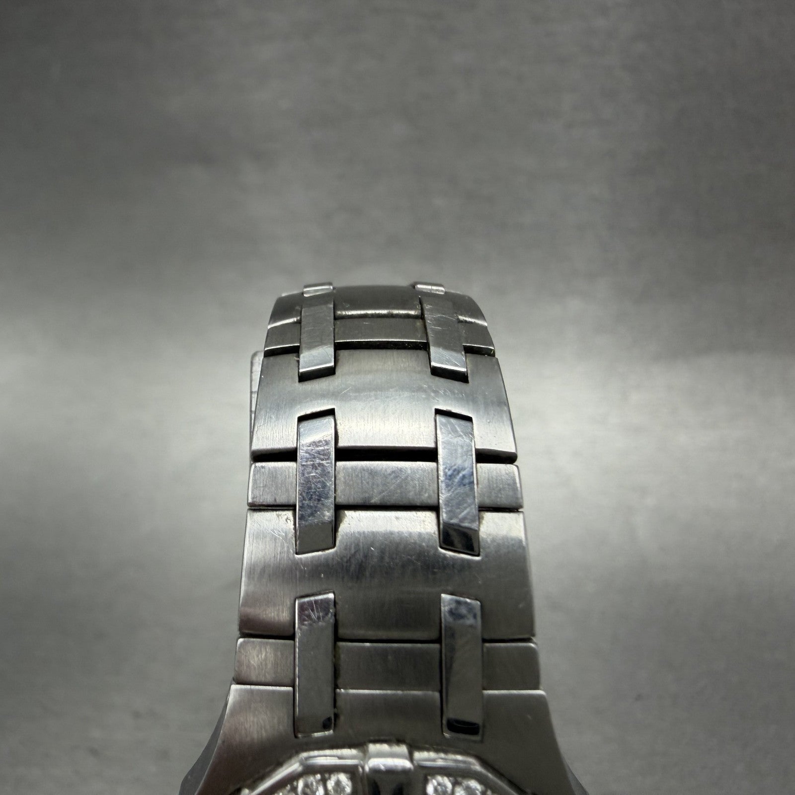 Concord Saratoga Watch Women 25mm MOP Dial Steel Diamond Bezel 14.25.1833 NewBat4