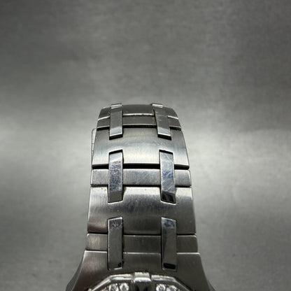 Concord Saratoga Watch Women 25mm MOP Dial Steel Diamond Bezel 14.25.1833 NewBat4