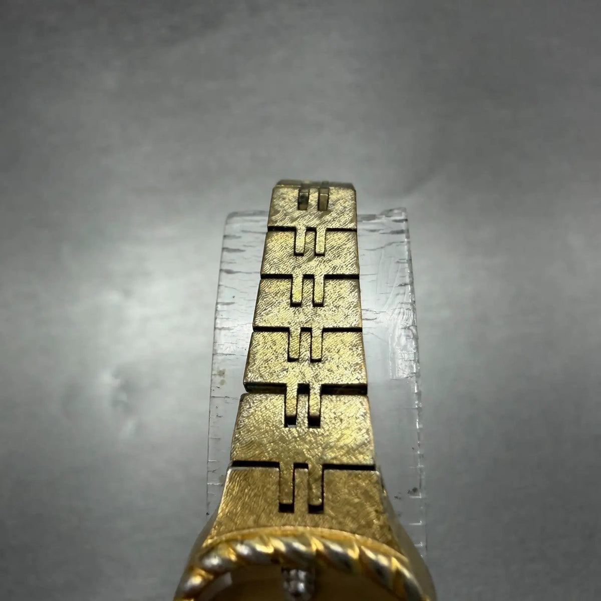 48306069