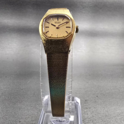 Seiko Watch Women 16mm Gold Dial Gold Tone Oval 2C20-5309 New Battery Vintage5