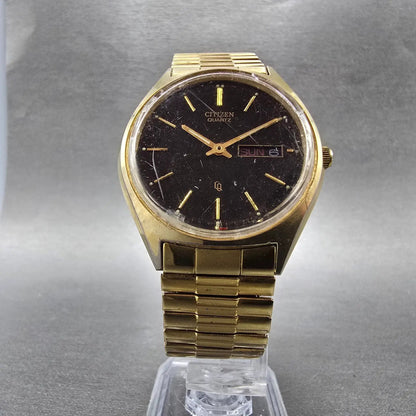 Citizen CQ Watch Men 35mm Black Dial Gold Tone Daydate READ!! 6100-S24876 NewBat5