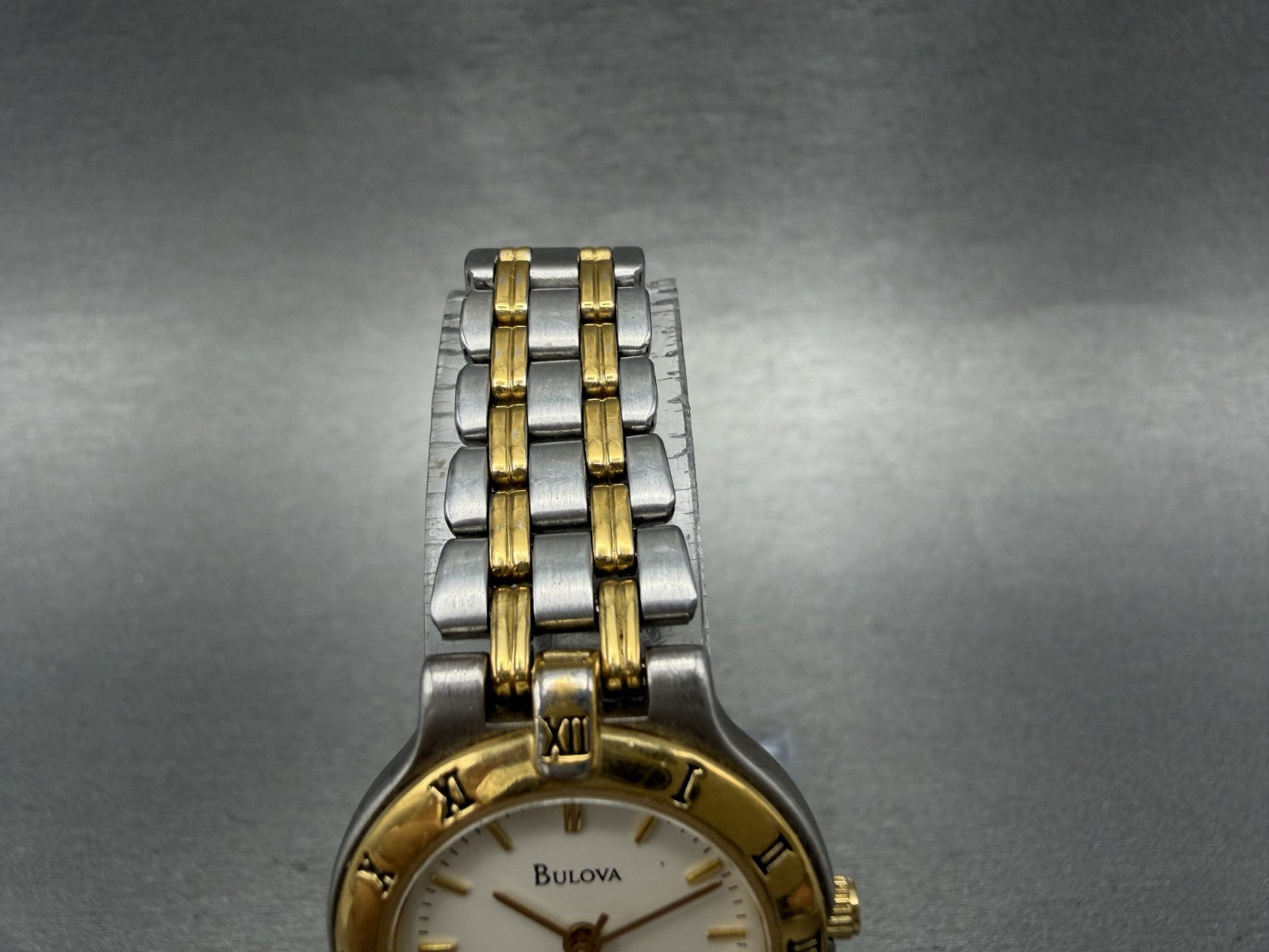 Bulova Watch Women 24mm Cream Dial Two Tone Round Bracelet 98L61 New Battery BGH4