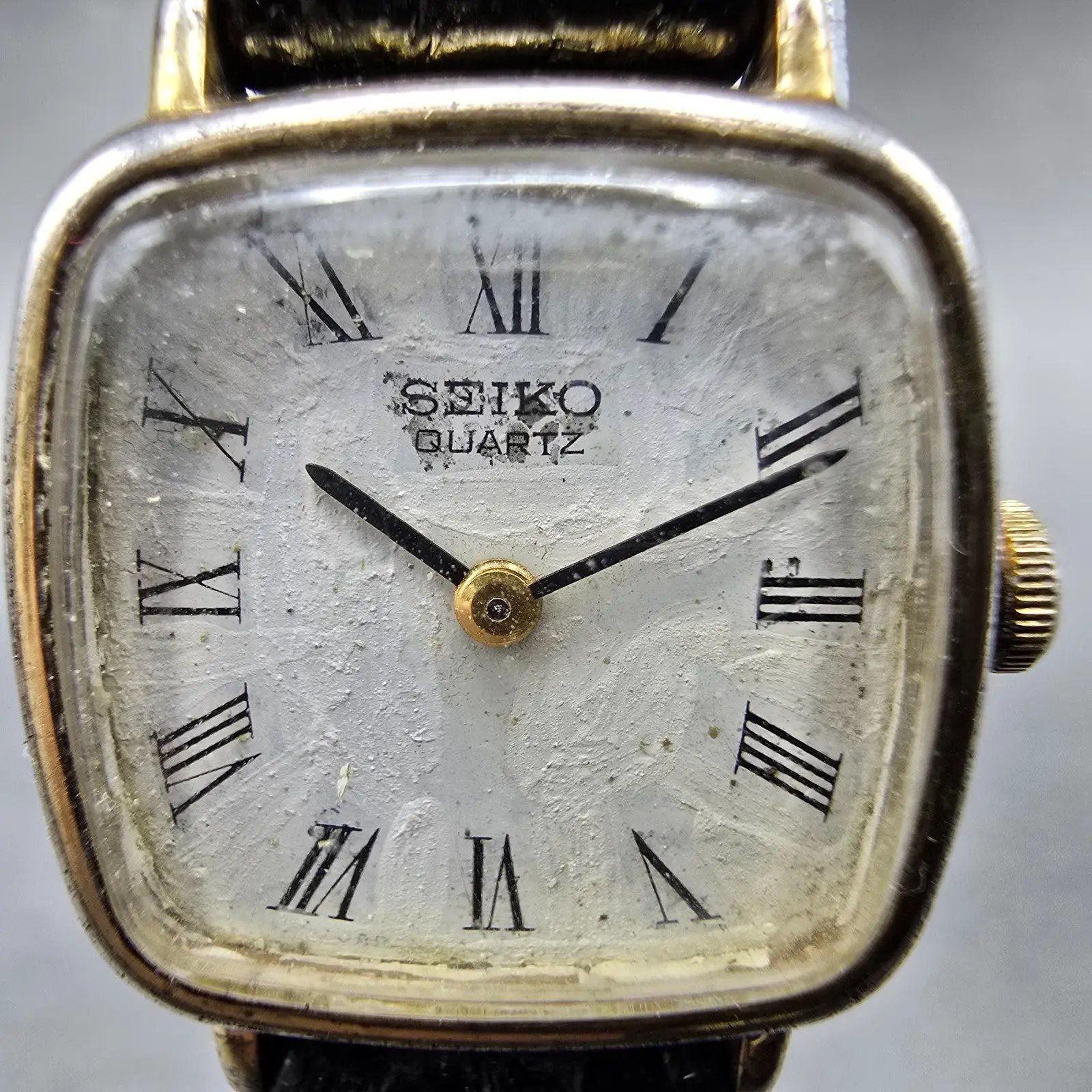Seiko Tank Watch Women 19mm White Dial Gold Tone 5420-5020 Square New Battery1