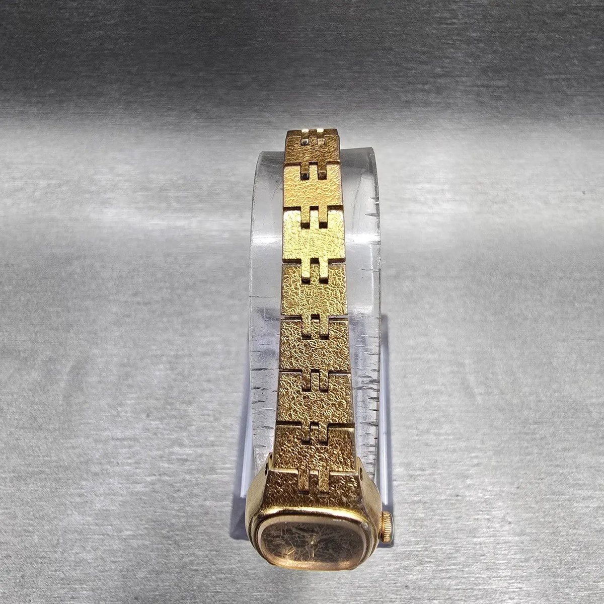 Seiko Watch Women 16mm Black Dial Gold Tone Oval 7321-5399 New Battery Vintage 54
