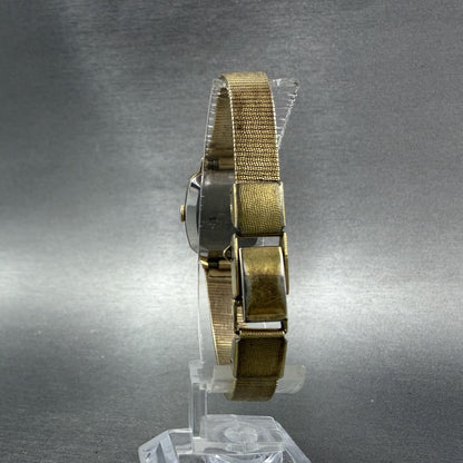 Seiko Watch Women 20mm Silver Dial Gold Tone Rectangle 16-5320 New Battery7