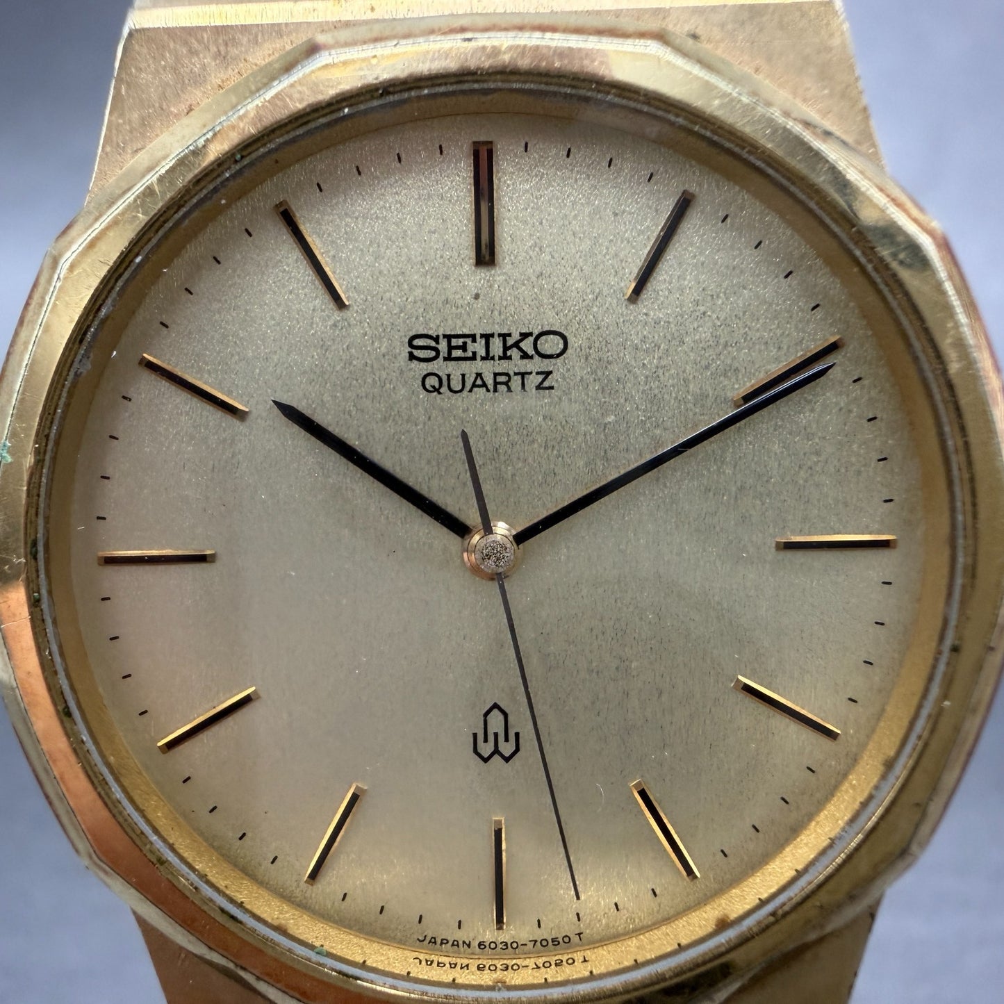 Seiko Watch Men 33mm Champagne Dial Gold Tone Round 6030-7060 New Battery VTG1