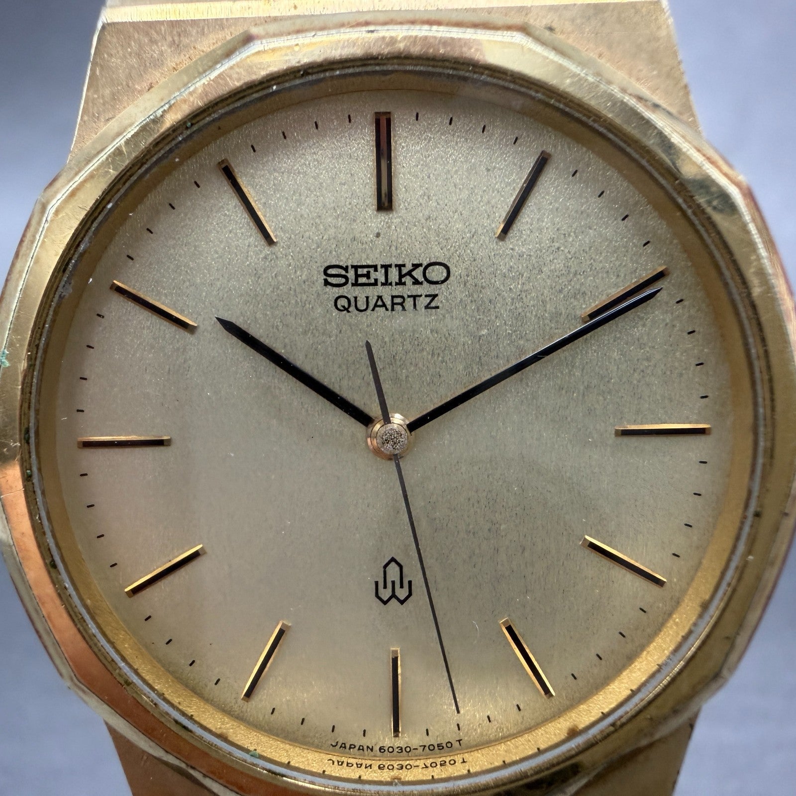 Seiko Watch Men 33mm Champagne Dial Gold Tone Round 6030-7060 New Battery VTG1
