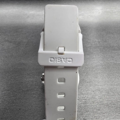Casio Diver Watch Women 33mm White Dial White Tone Date Round LRW-200H New Batt7