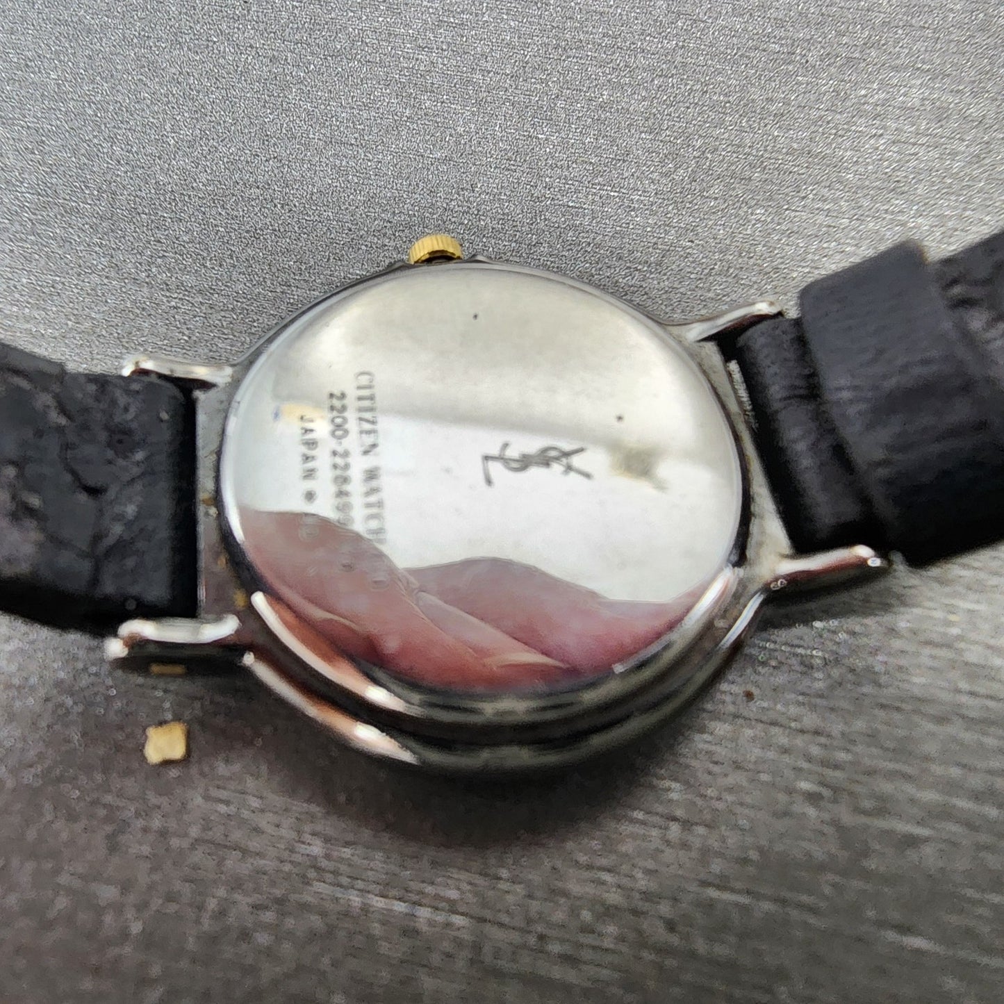 Yves Saint Laurent Watch Women 24mm White Dial Two Tone Round New Battery9