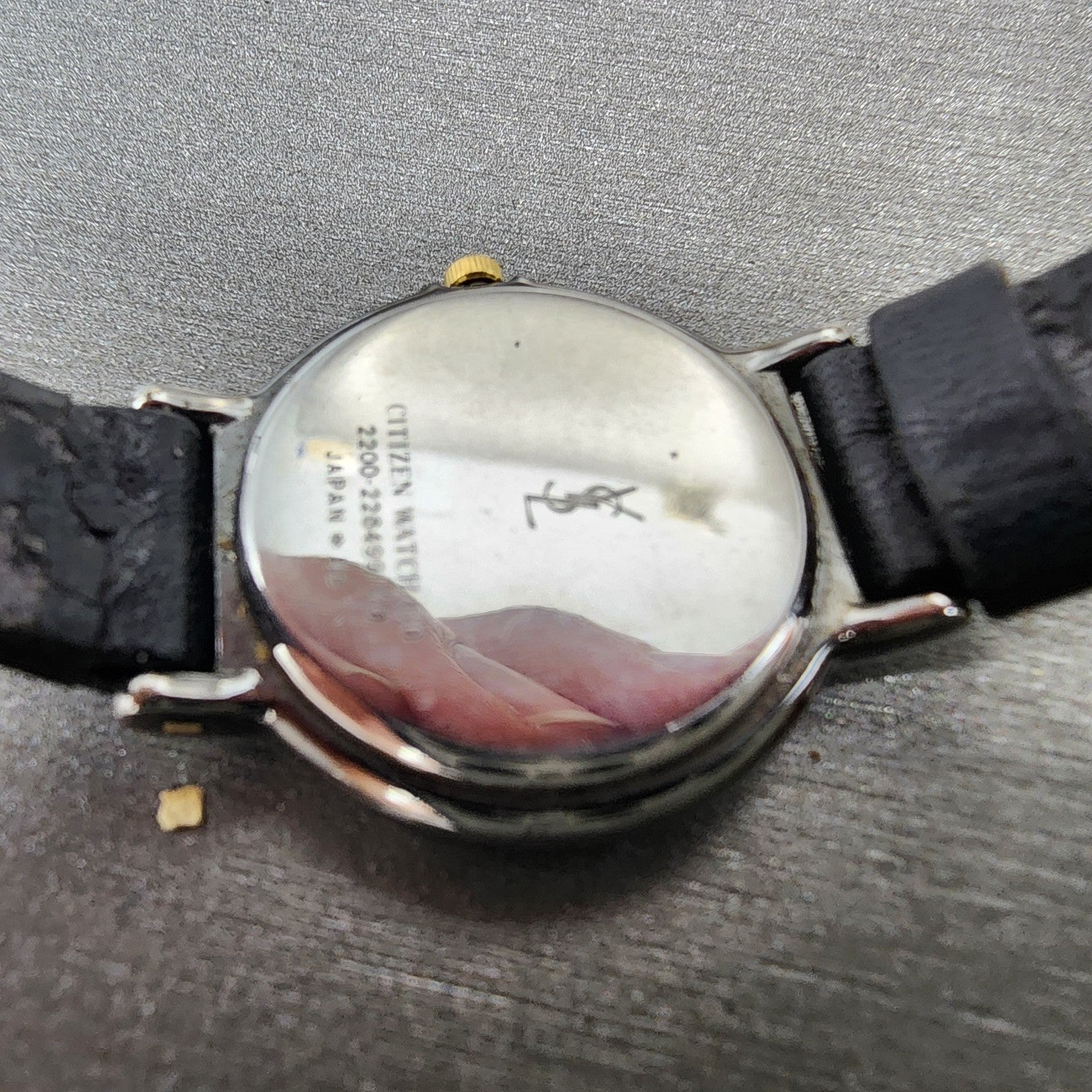 Yves Saint Laurent Watch Women 24mm White Dial Two Tone Round New Battery9
