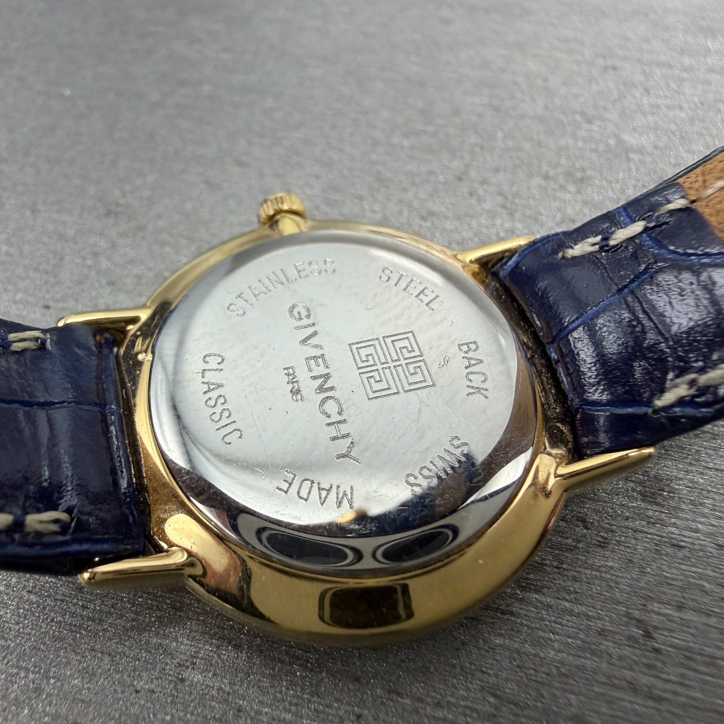 Givenchy Watch Women 24mm Blue Dial Gold Tone Round Swiss New Battery W/Box9