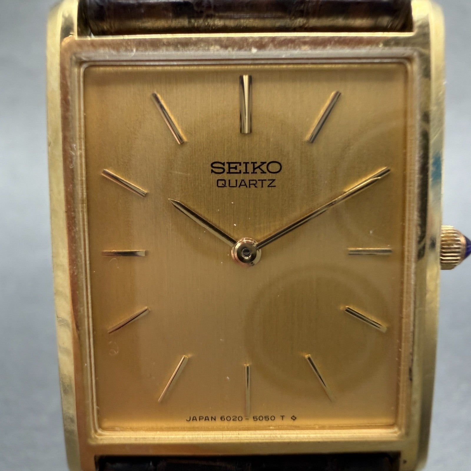Seiko Tank Watch Men 25mm Champagne Dial Gold Tone 6020-5059 New Battery Vintage1
