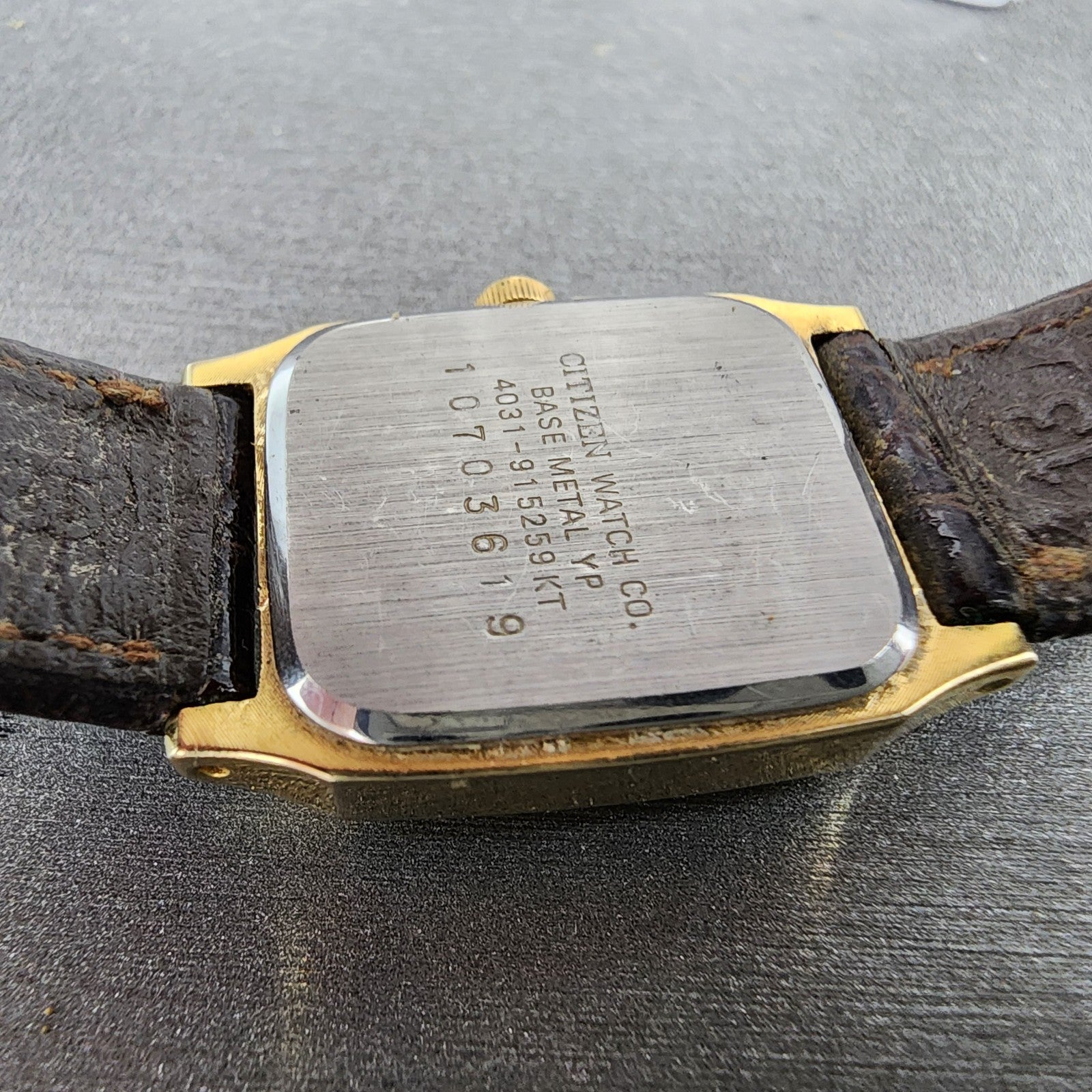 Citizen CQ Tank Watch Women 19mm Gold Dial Gold Tone Rectangle New Battery9