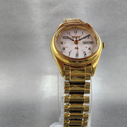 Seiko SQ Watch Women 24mm White Dial Gold Tone Daydate Round 7N83-6A09 New Batt