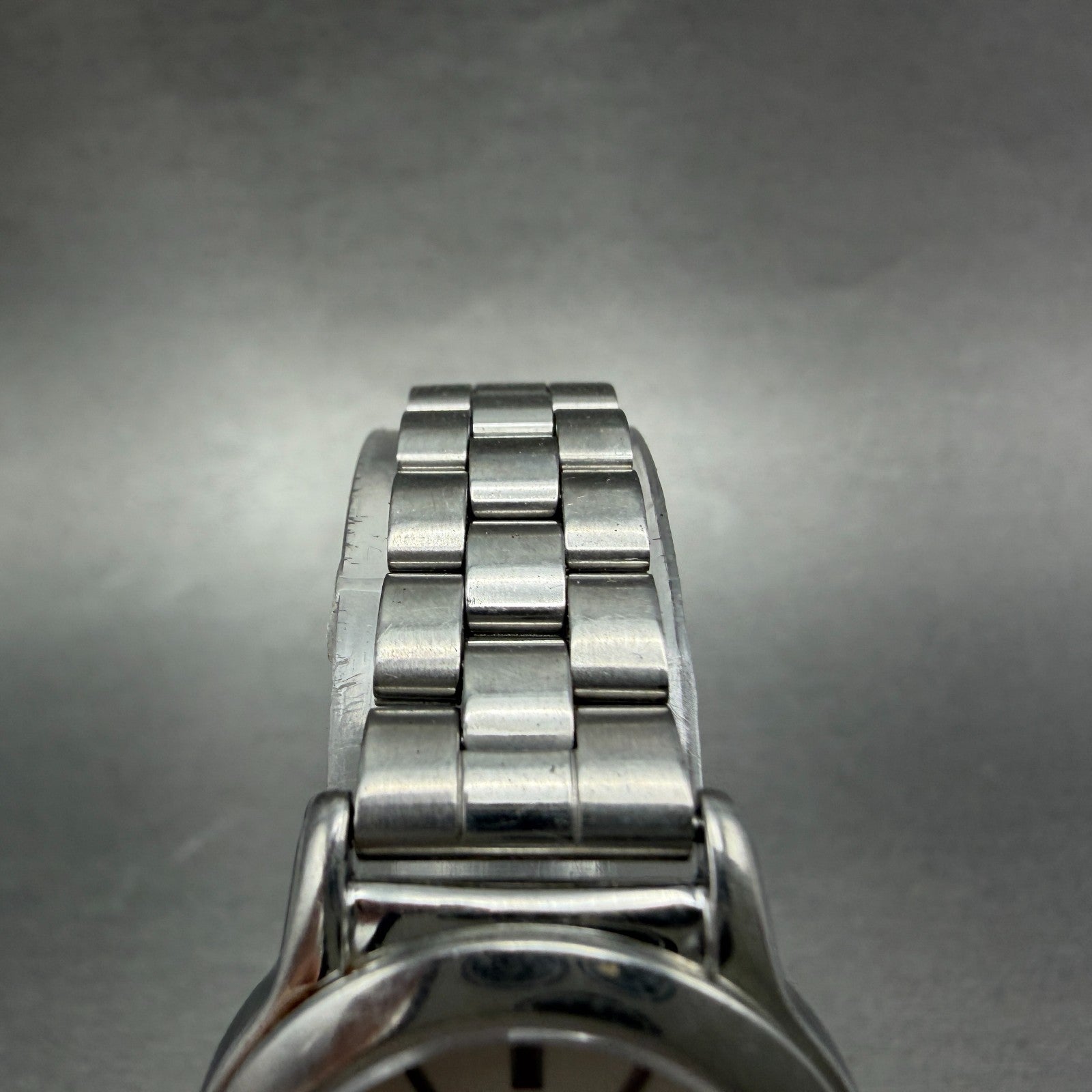 Seiko Spirit Watch Women 25mm White Dial Silver Tone Round 1F21-0G30 New Battery4