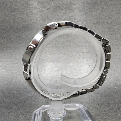 Seiko Solar Watch Women 28mm MOP Dial Silver Tone Round V115-0BH0 Runs