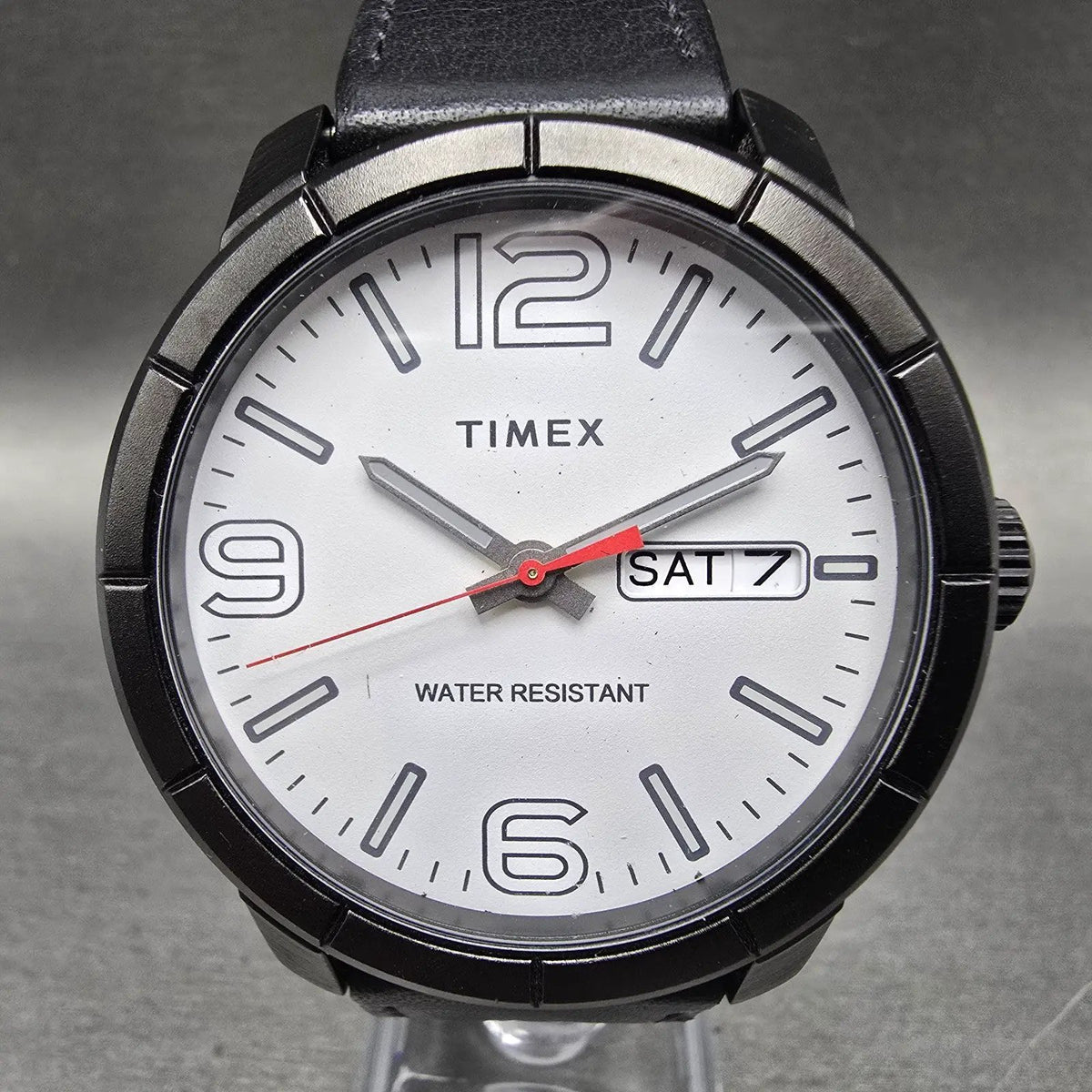 Timex Mod Quartz Watch Men 44mm White Dial Black Daydate Round New Battery0