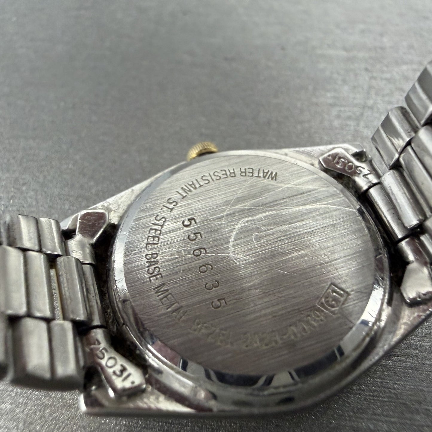 Seiko SQ Watch Women 25mm Silver Dial Two Tone Daydate Round 2A23-0039 NewBat IL9