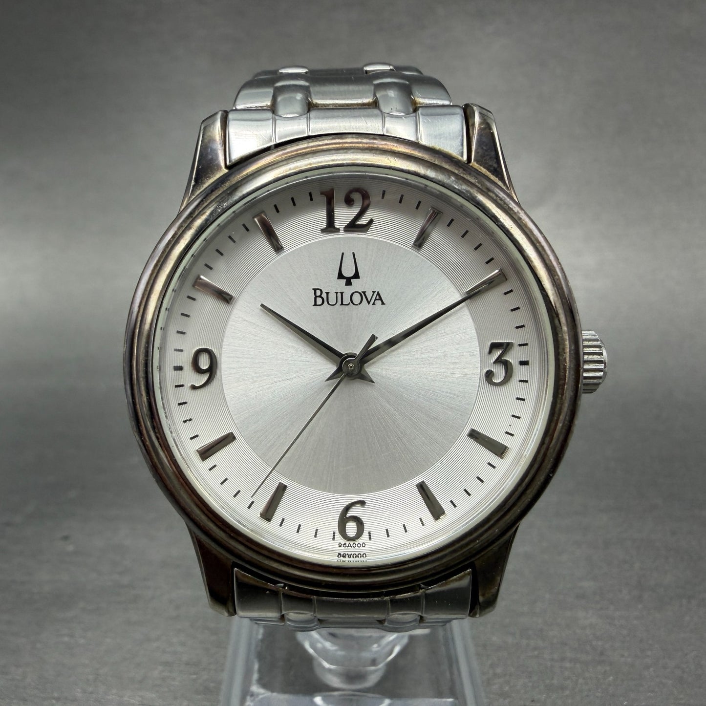 Bulova Watch Men 38mm Silver Dial Silver Tone Round 96A000 New Battery0