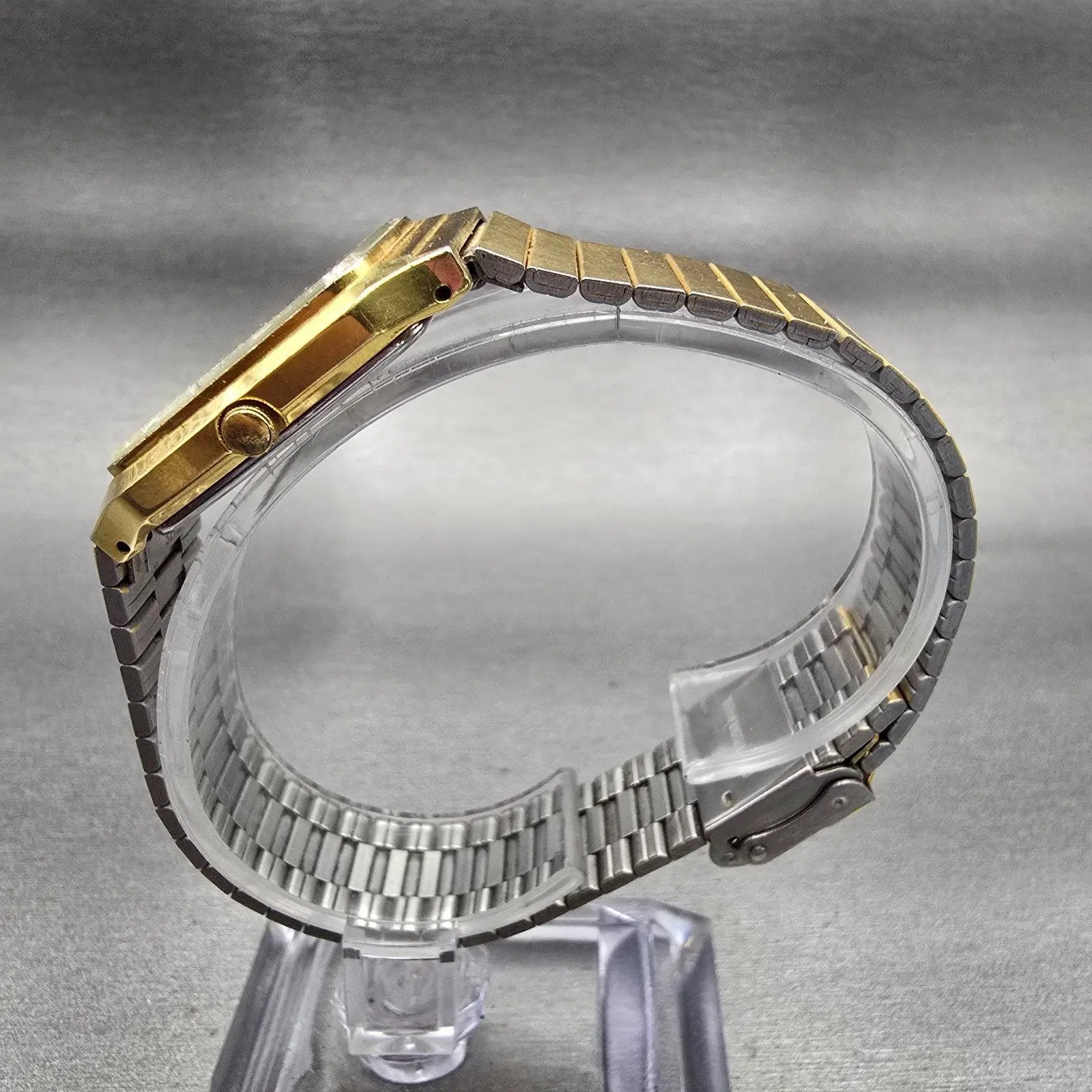 Citizen CQ Watch Men 27mm Champagne Dial Gold Tone 4031-893514 New Battery VTG6