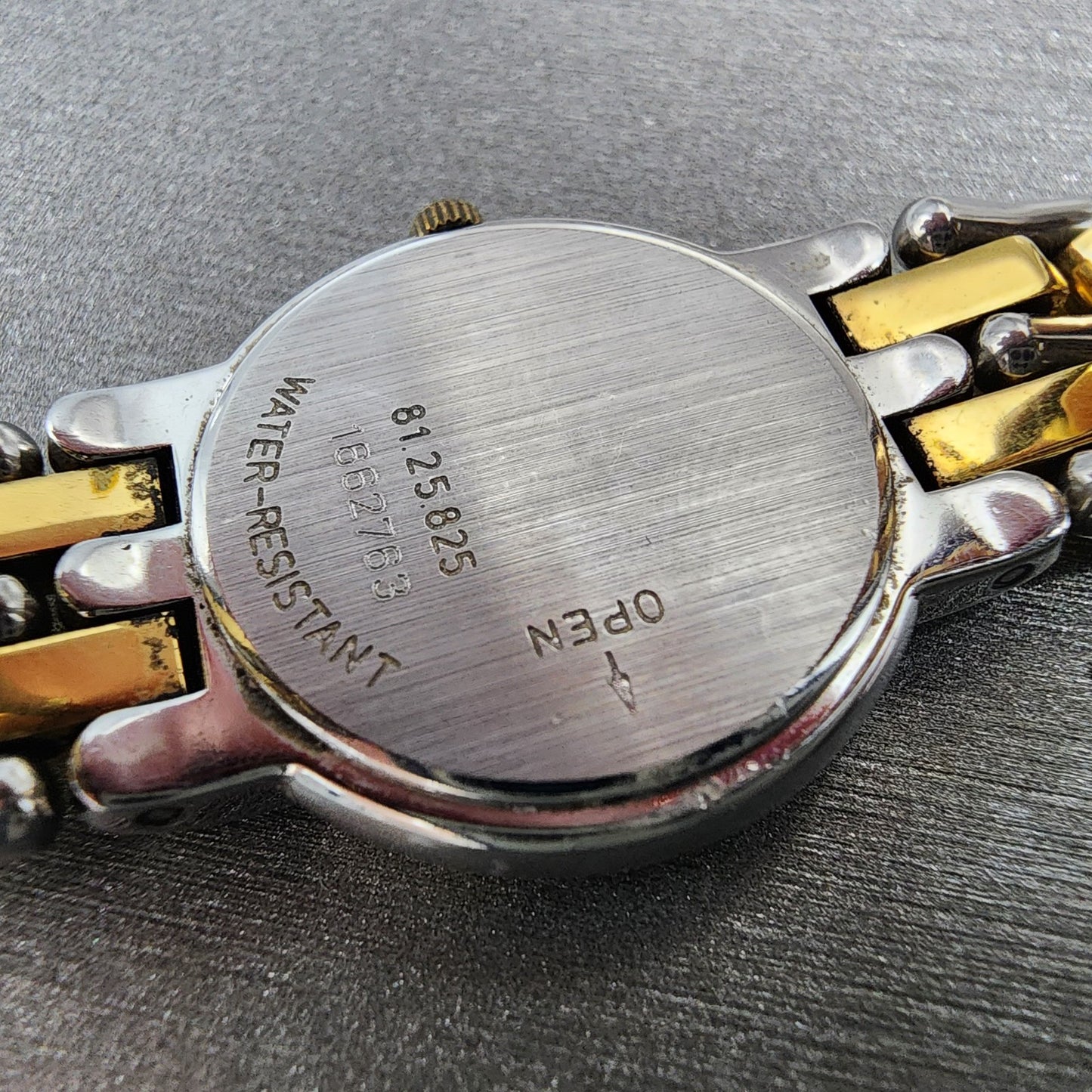 Movado Museum Watch Women 24mm Black Dial Two Tone Round 81.25.825 New Battery9