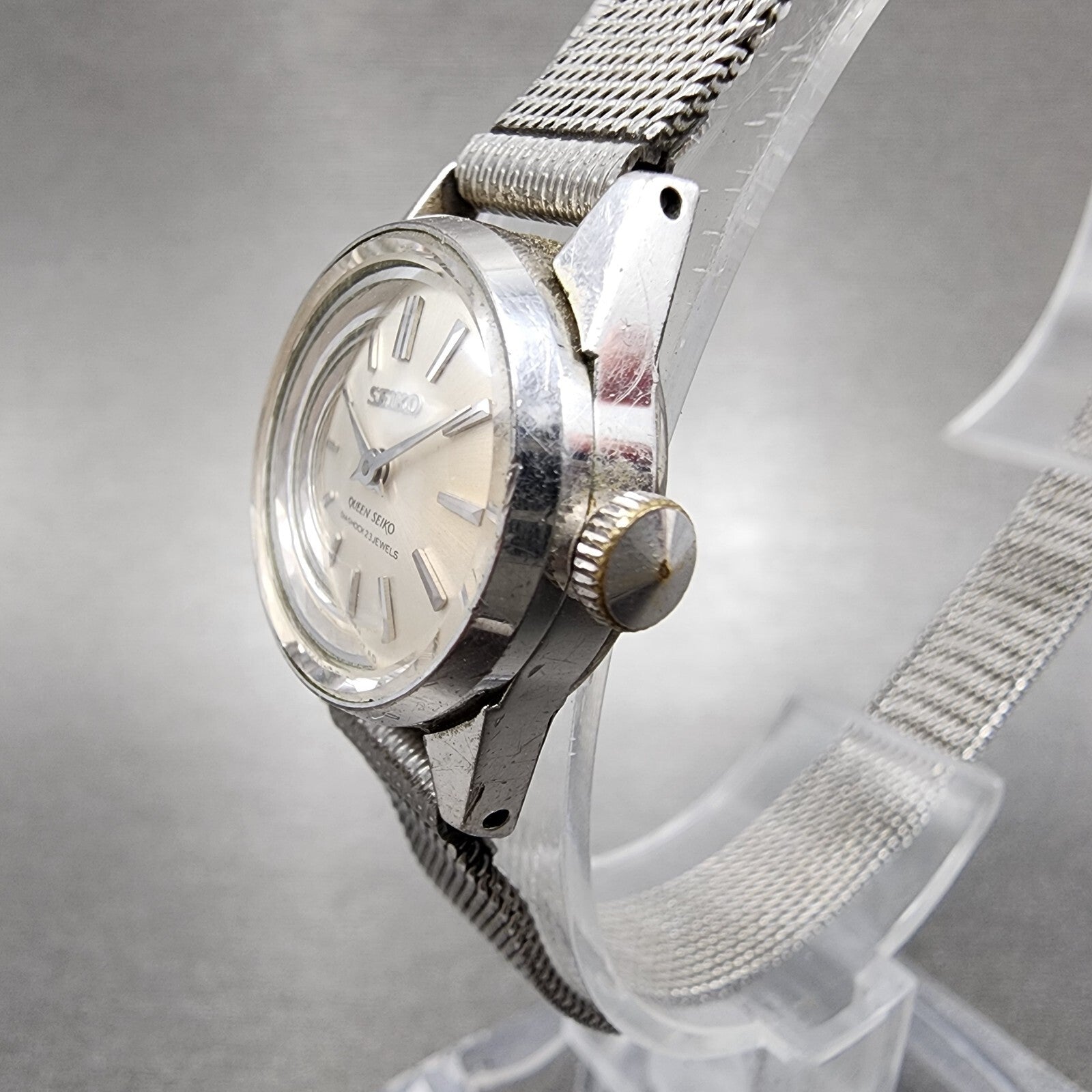 Seiko Queen Seiko Watch Women 19mm White Dial Silver Tone Manual 10200010 Runs2