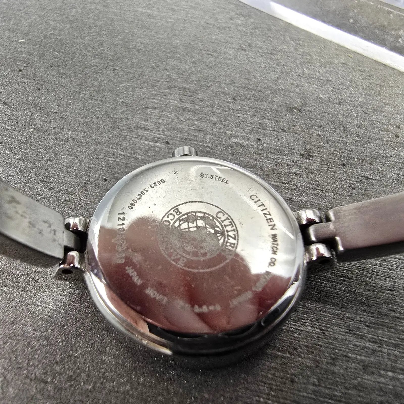 Citizen Eco-Drive Watch Women 21mm MOP Dial Silver Tone Round B023-S067090 Runs10