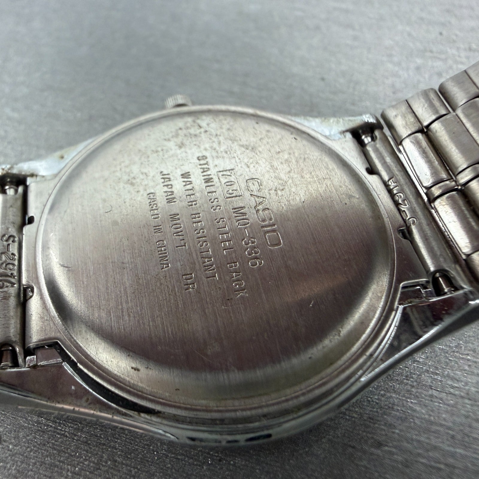 Casio MQ-336 Watch Men 33mm White Dial Silver Tone Round New Battery Vintage OPI9