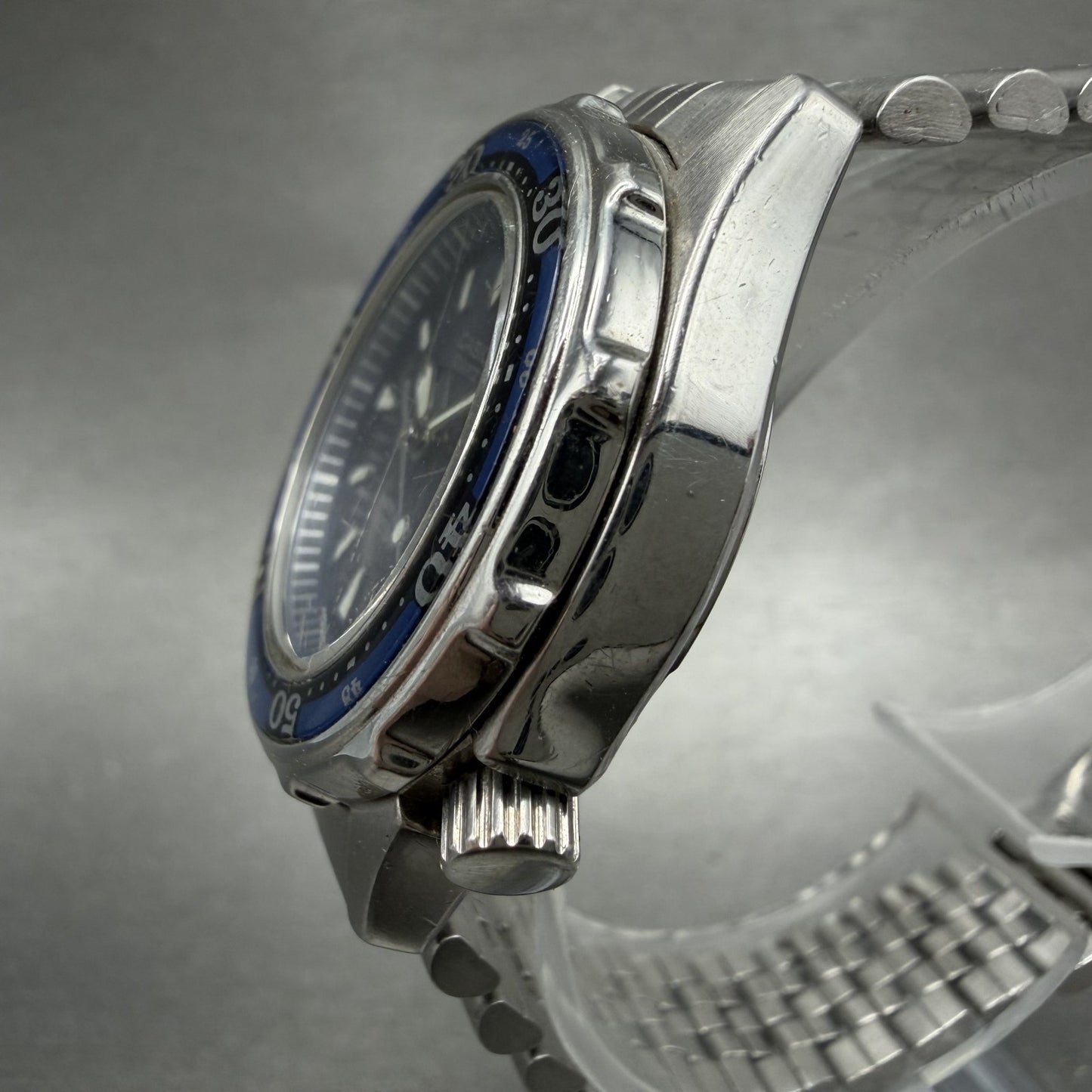 Casio Dive Watch Women 32mm Blue Dial Silver Tone Date Round LD715 PARTS3