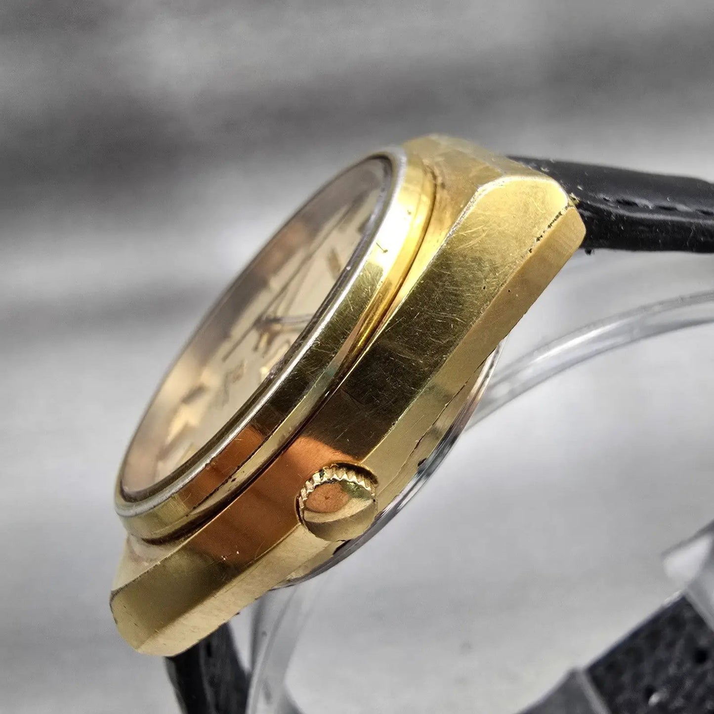 Seiko SQ Watch Men 35mm Gold Dial Gold Tone Daydate Round 4633-8009 New Battery2