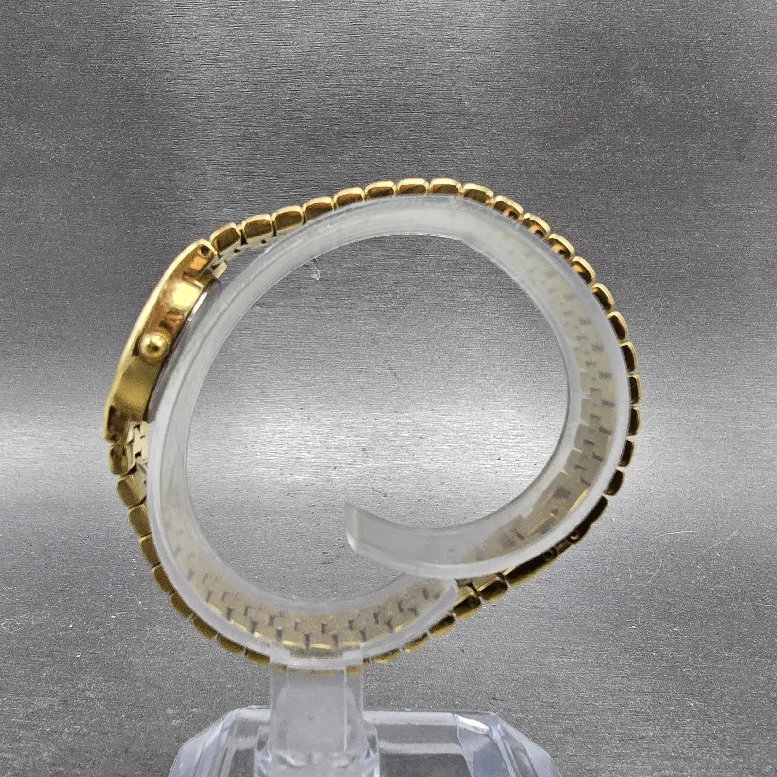 Elgin Watch Women 17mm Gold Dial Gold Tone Oval Bracelet EL 320 New Battery6