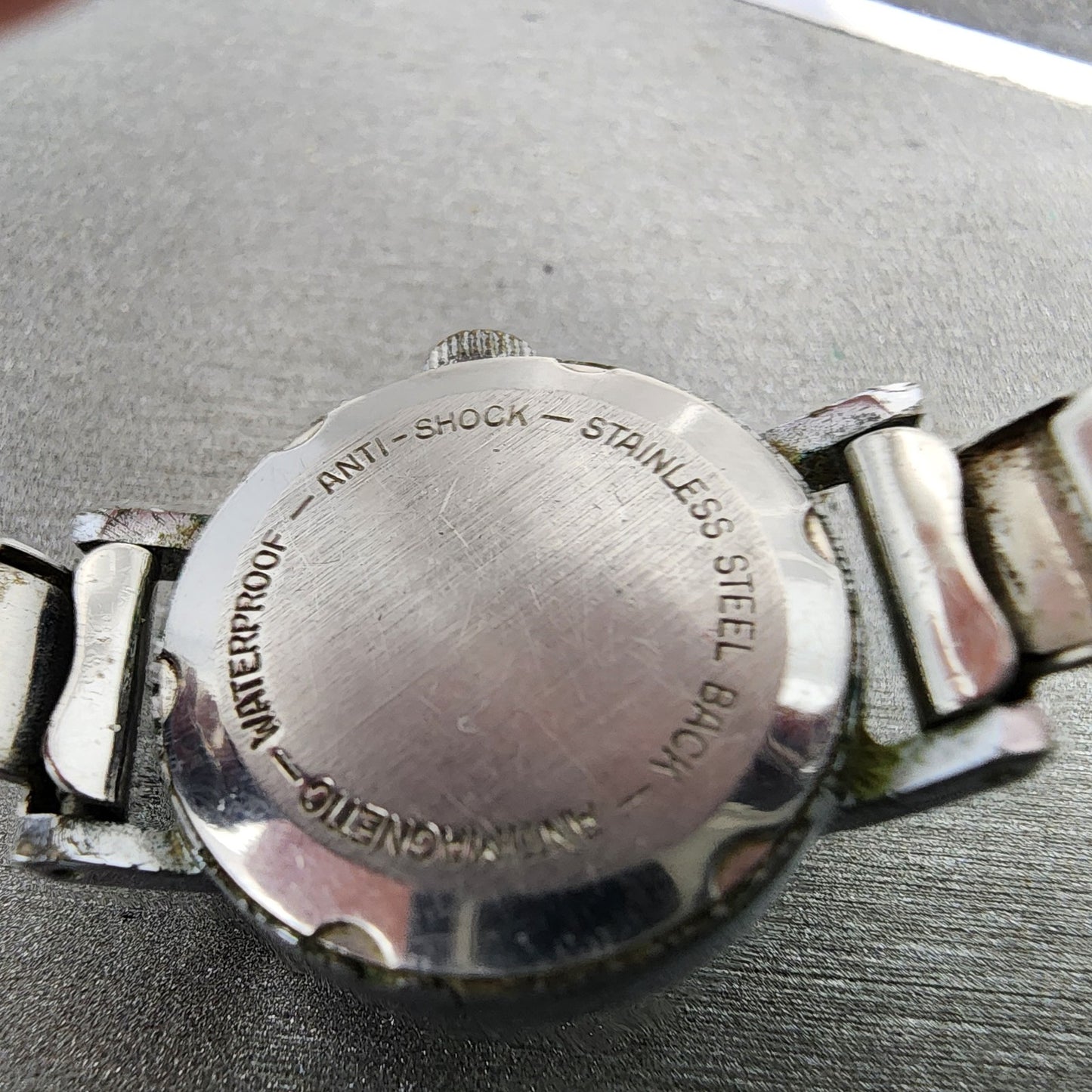 Oris Watch Women 21mm Cream Dial Silver Tone Round Manual Wind Runs VTG9