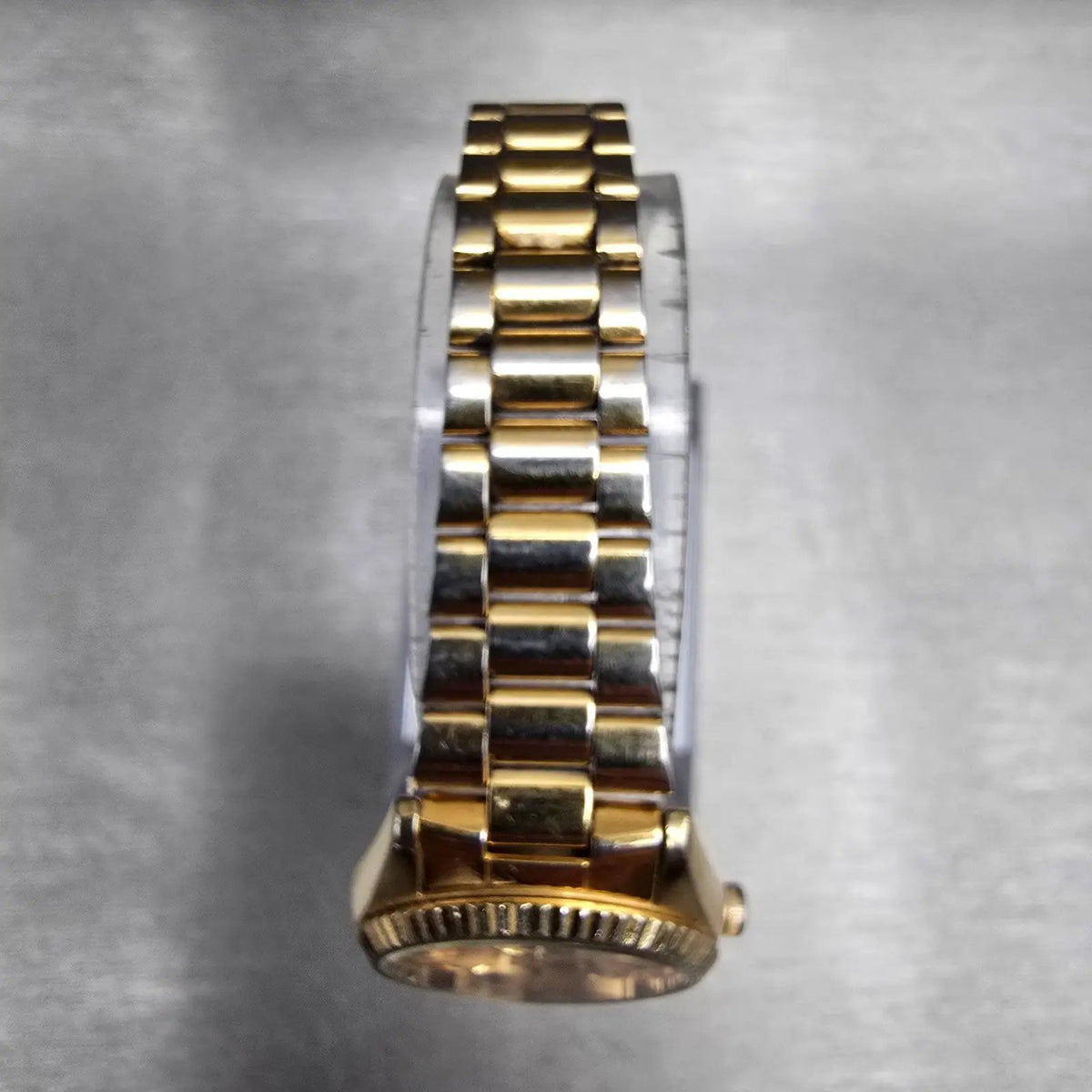 Seiko SQ Watch Women 23mm Gold Dial Gold Daydate Round 2A23-0039 New Battery JP24