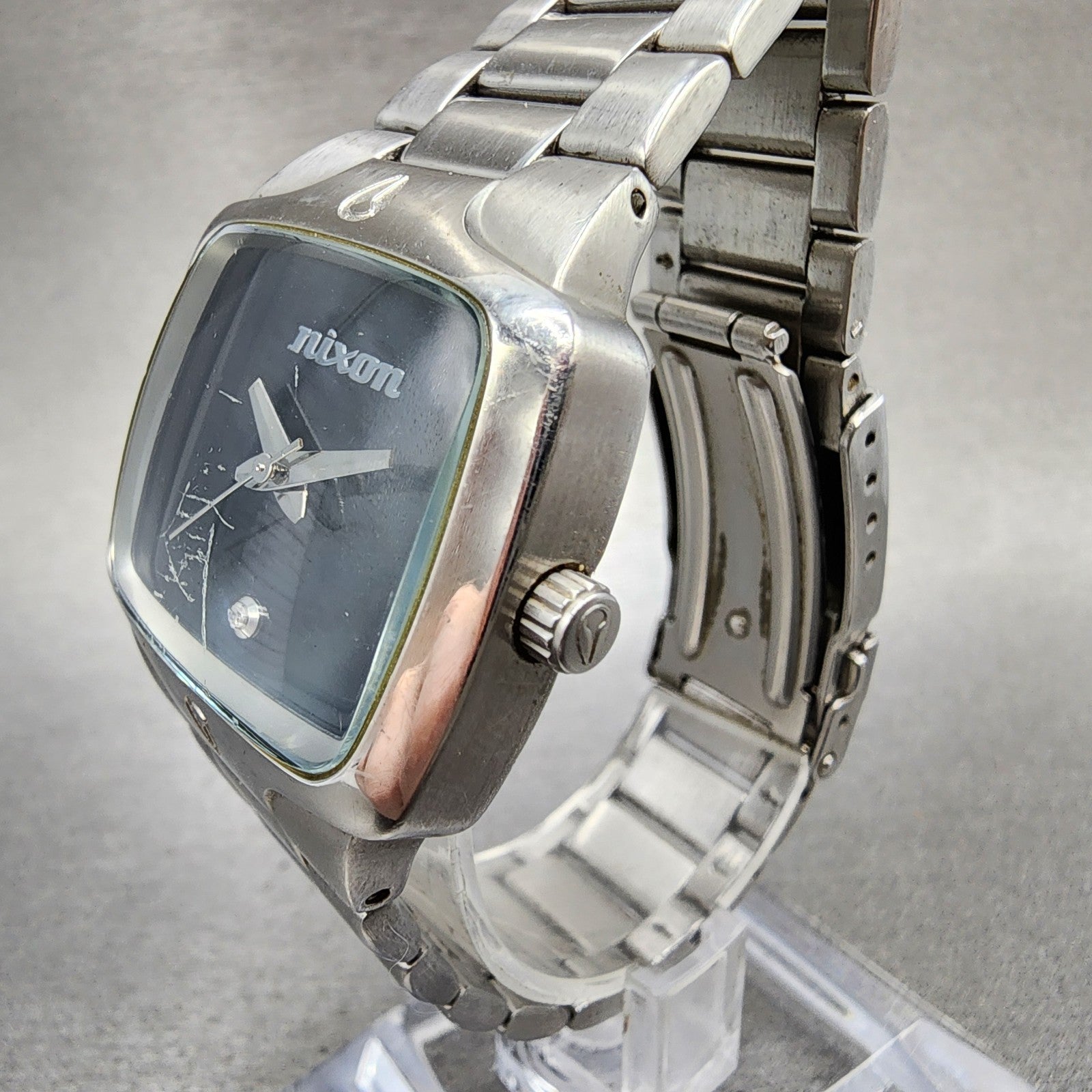 Nixon The Player Watch Women 33mm Black Dial Steel Rectangle New Battery2