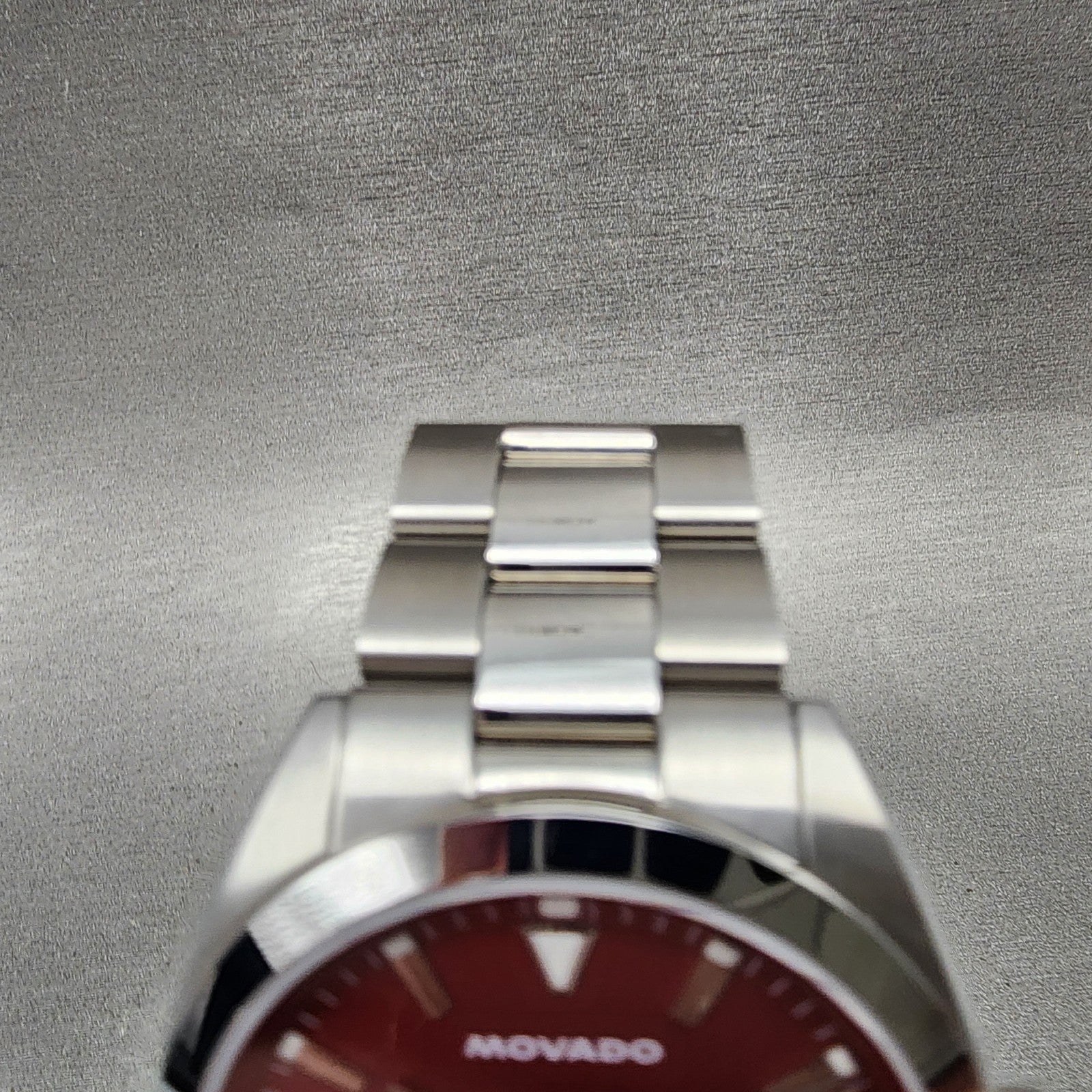 Movado Datron Watch Men 40mm Red Dial Silver Tone Date Automatic Round 36501945
