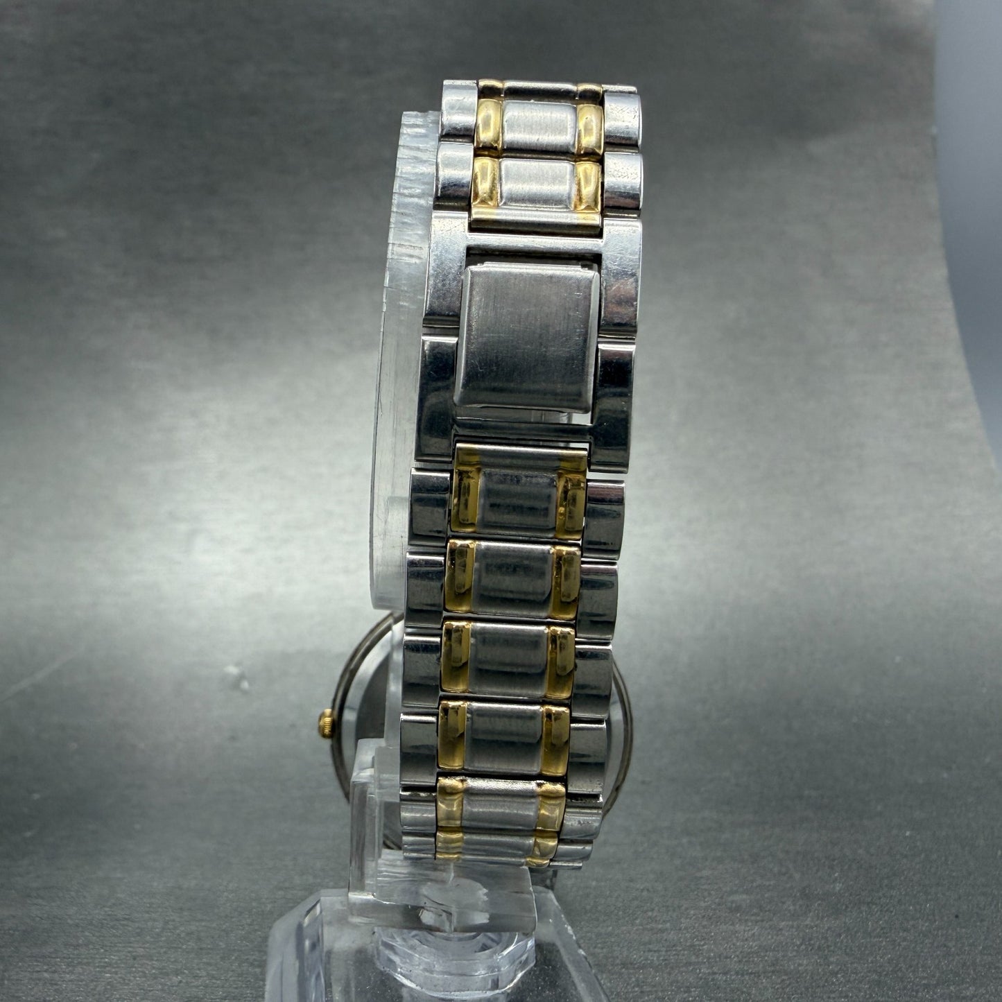 Seiko Pulsar Watch Men 36mm Blue Dial Tow Tone Round V501-7B20 New Battery7