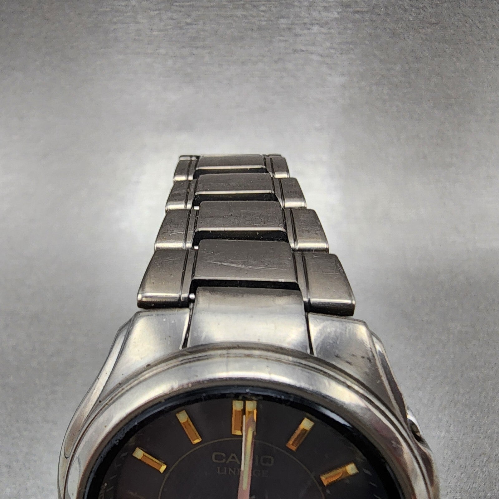 Casio Lineage Watch Men 40mm Gray Dial Tiatainum Tone Date Solar LIW110t Runs4