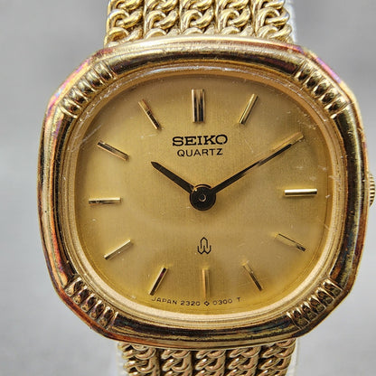 Seiko Watch Women 21mm Champagne Dial Gold Tone Octagon 23205200 New Battery1